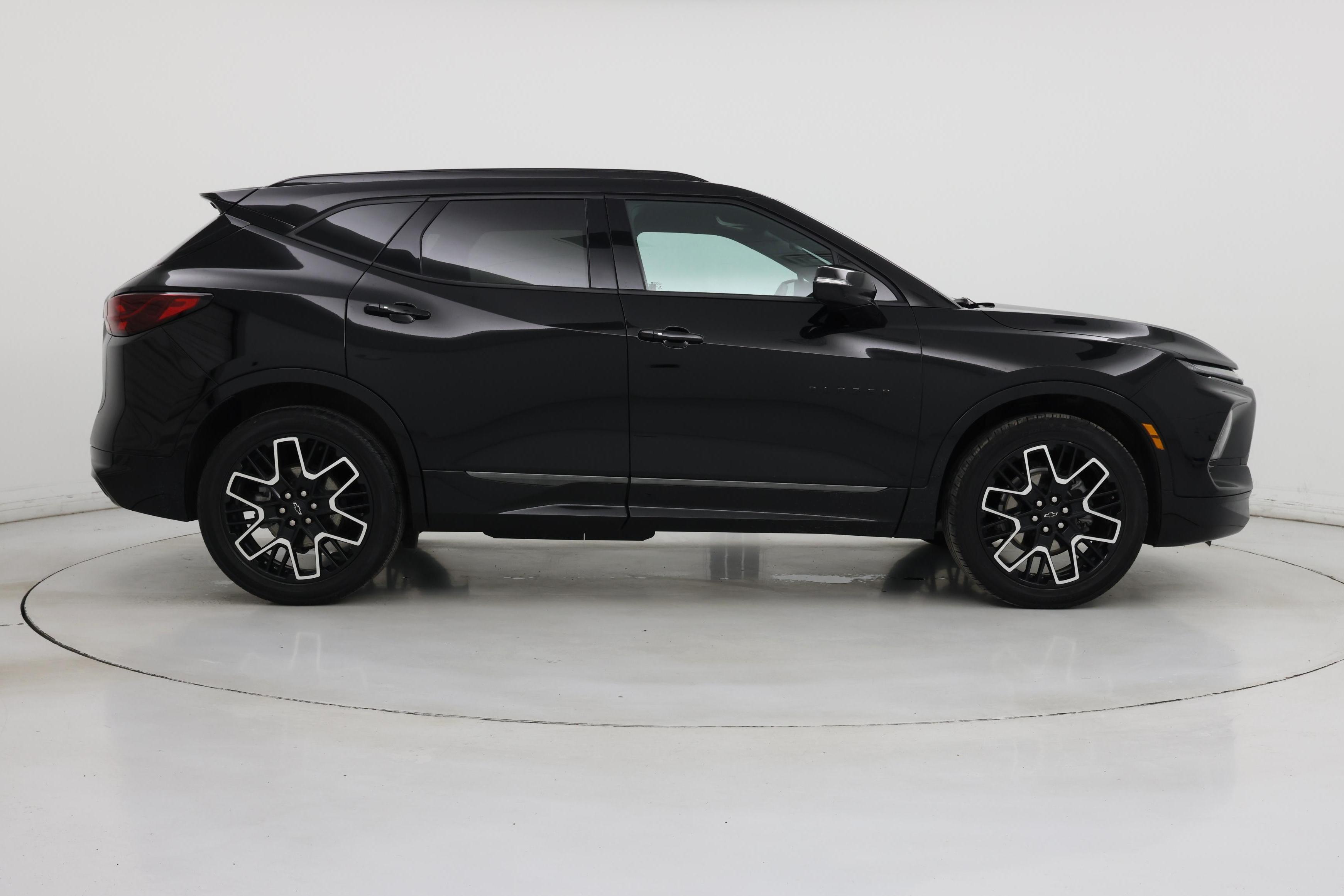 Thumbnail: 2023 Chevrolet Blazer - 7