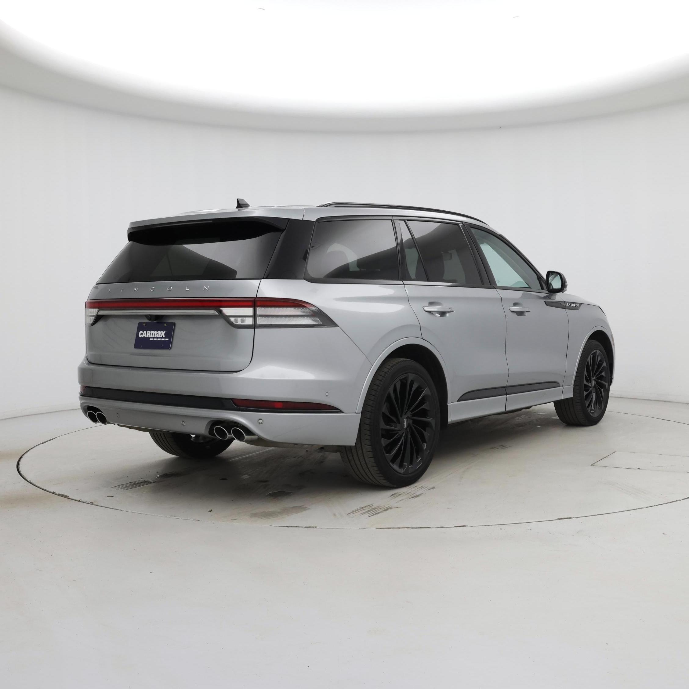 Thumbnail: 2023 Lincoln Aviator - 8
