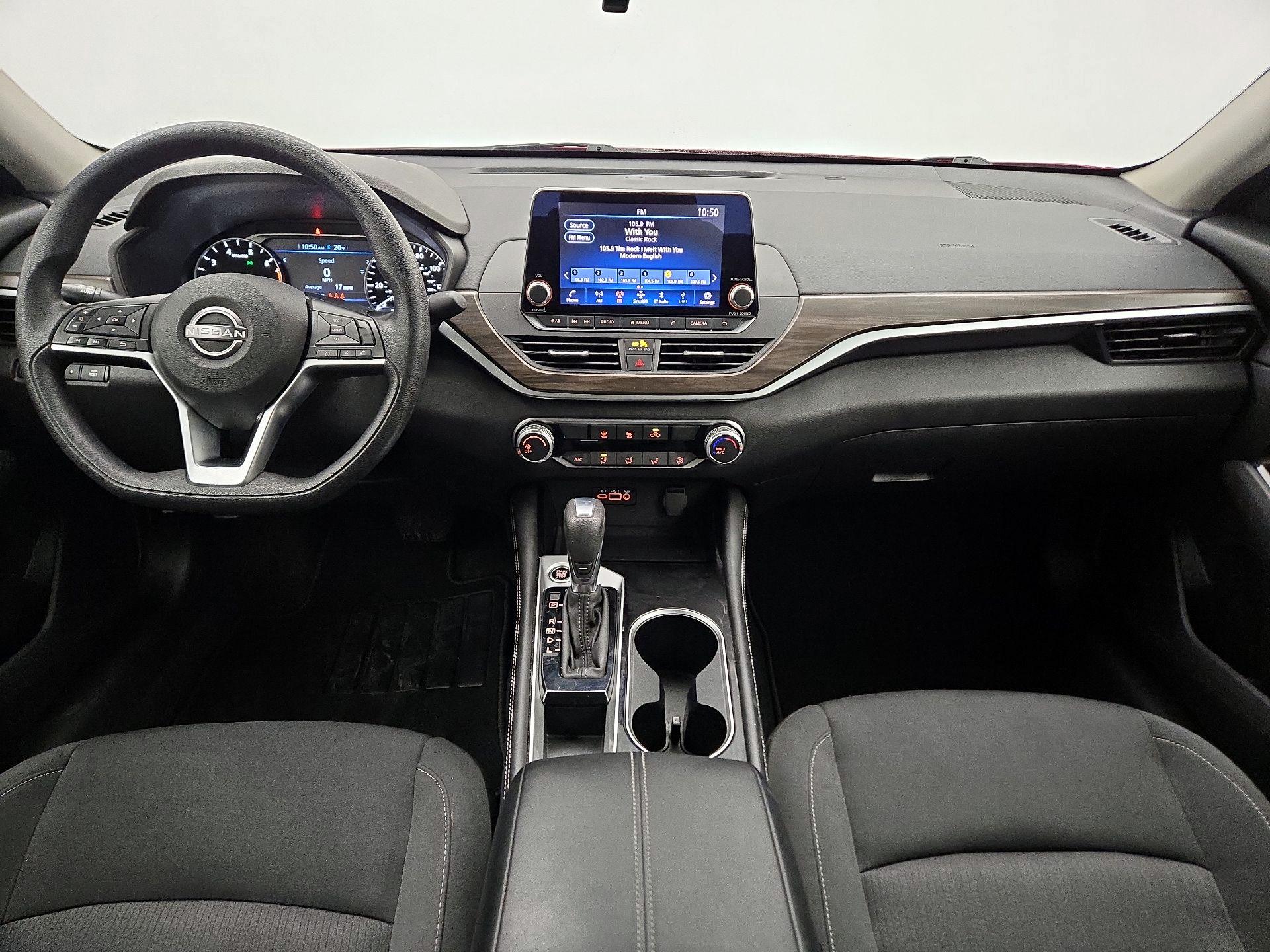 Thumbnail: 2023 Nissan Altima - 9