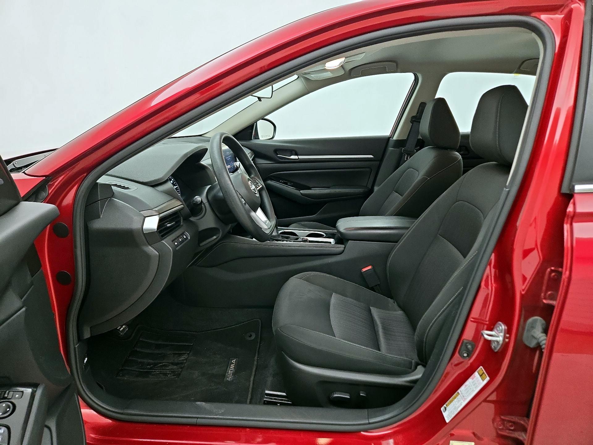 Thumbnail: 2023 Nissan Altima - 11