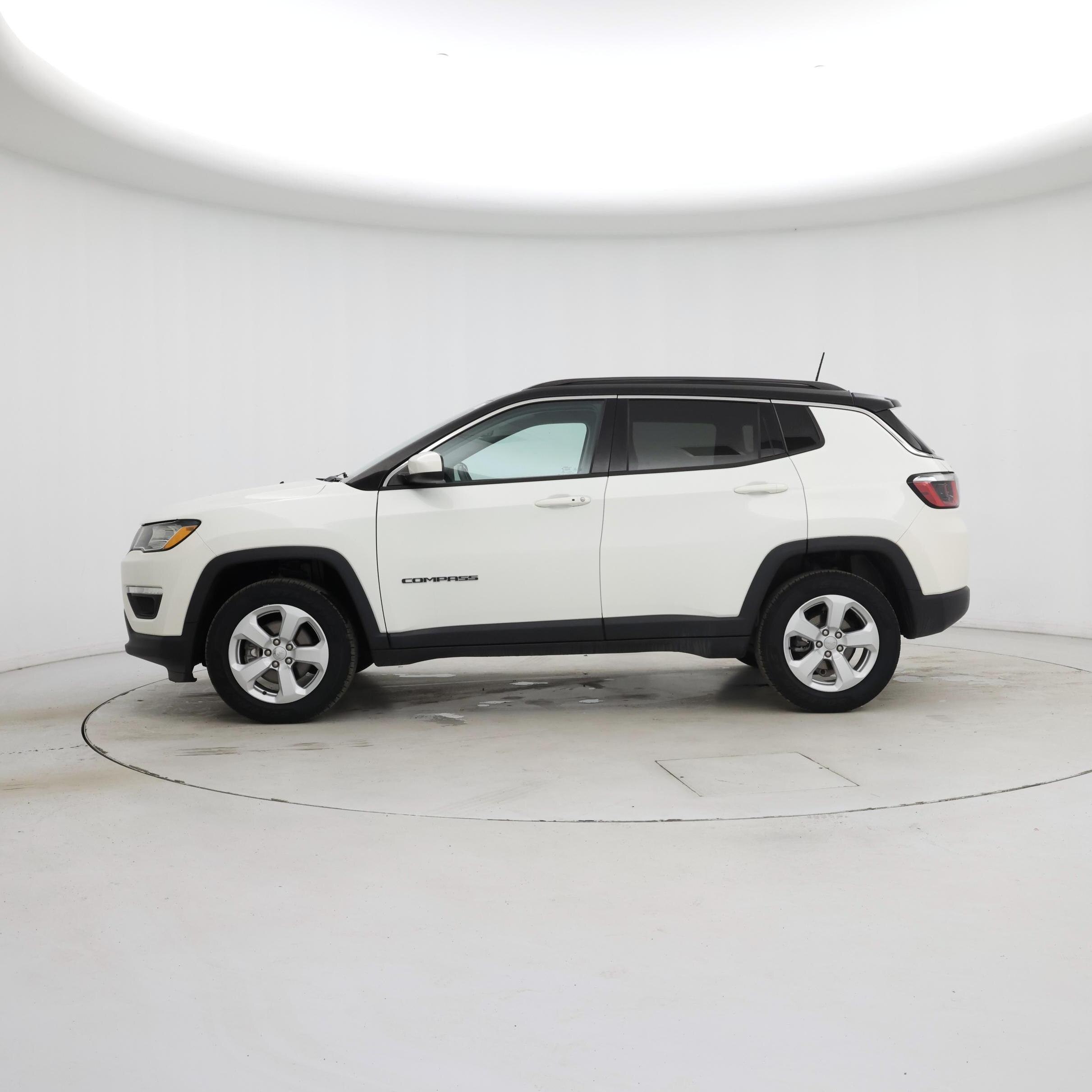 Thumbnail: 2020 Jeep Compass - 3