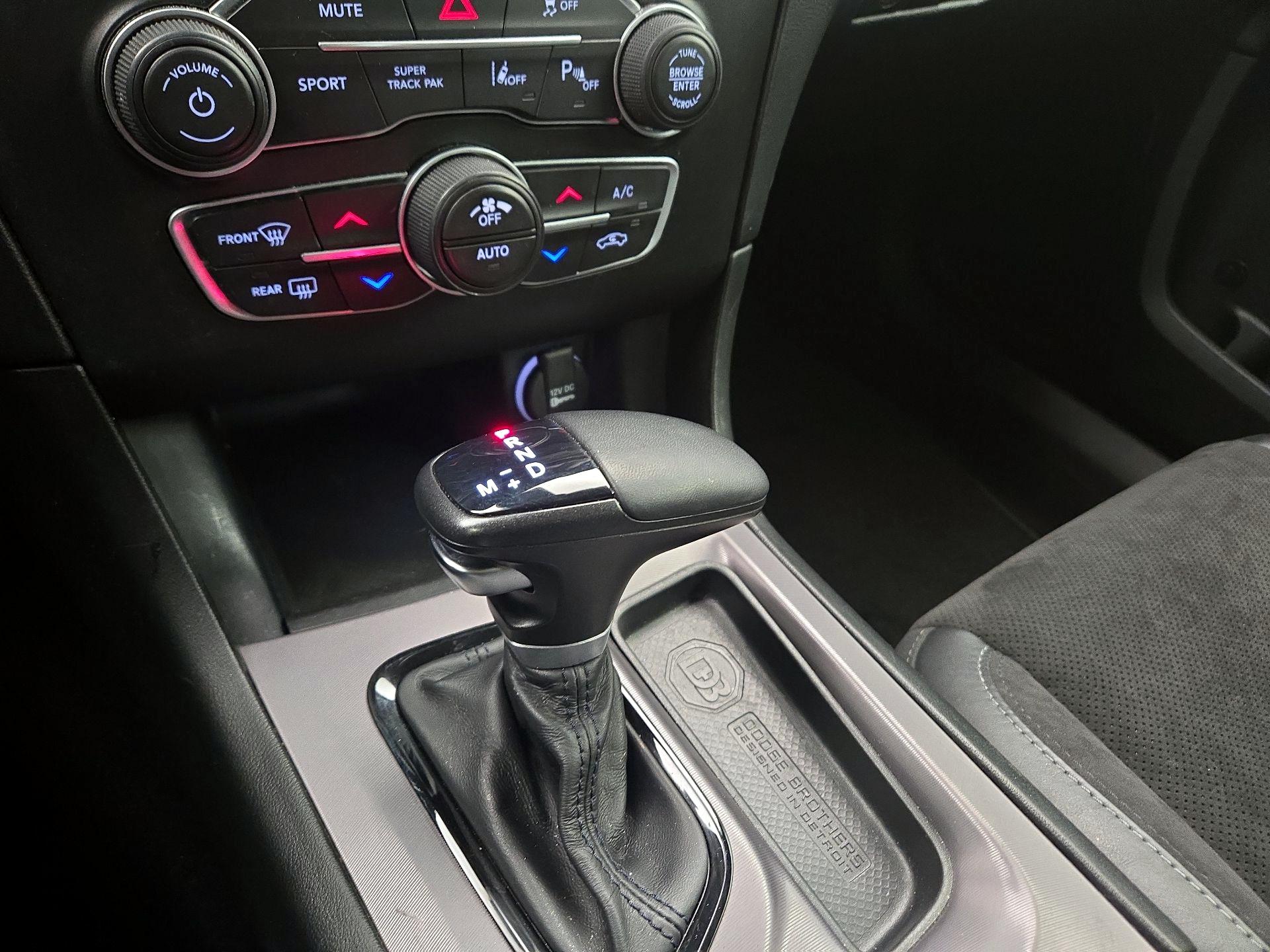 Thumbnail: 2022 Dodge Charger - 17