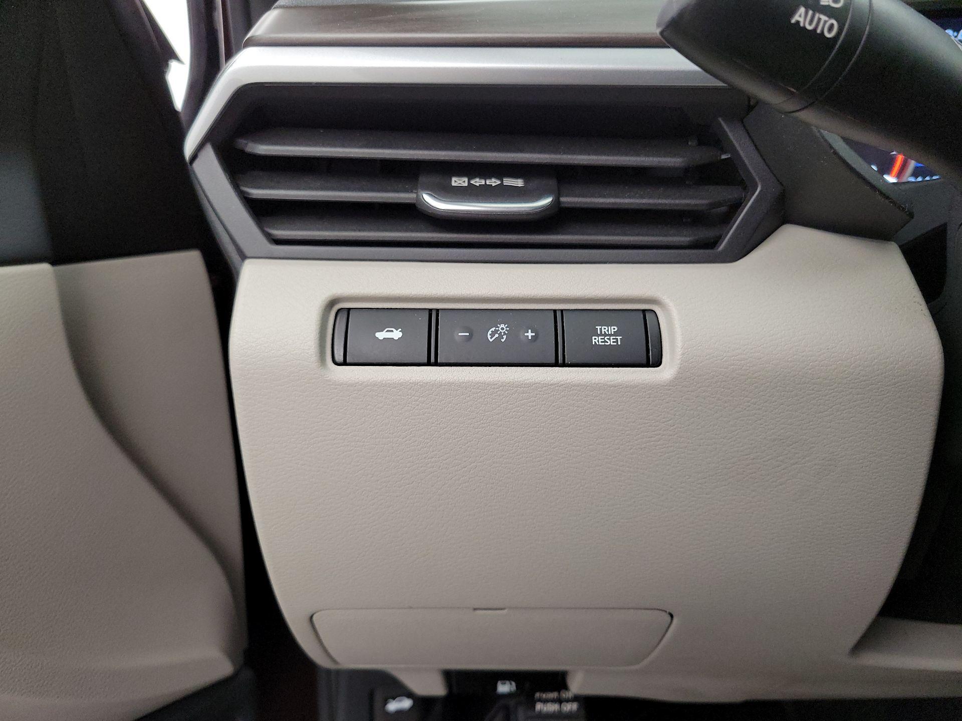 Thumbnail: 2023 Nissan Altima - 13