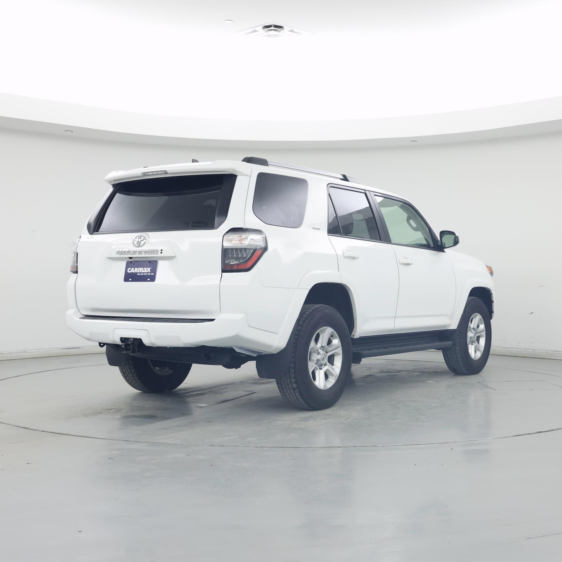 Thumbnail: 2024 Toyota 4Runner - 8