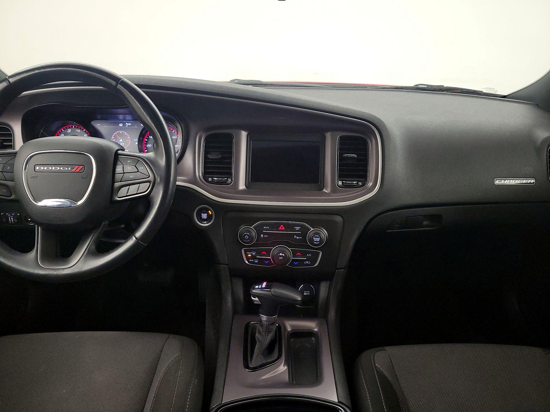 Thumbnail: 2022 Dodge Charger - 9