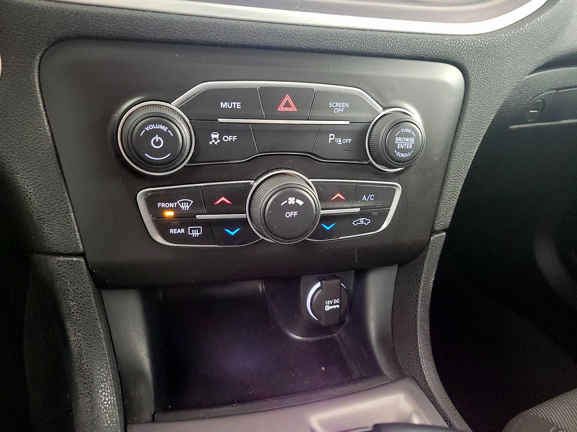 Thumbnail: 2022 Dodge Charger - 17