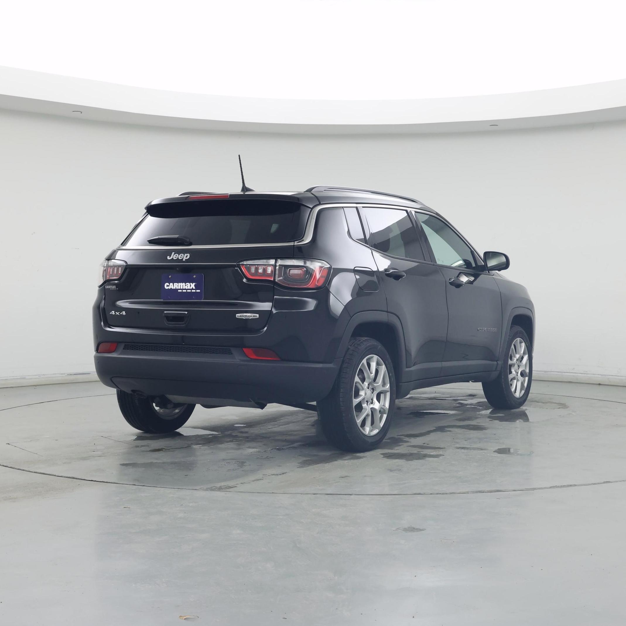 Thumbnail: 2023 Jeep Compass - 8