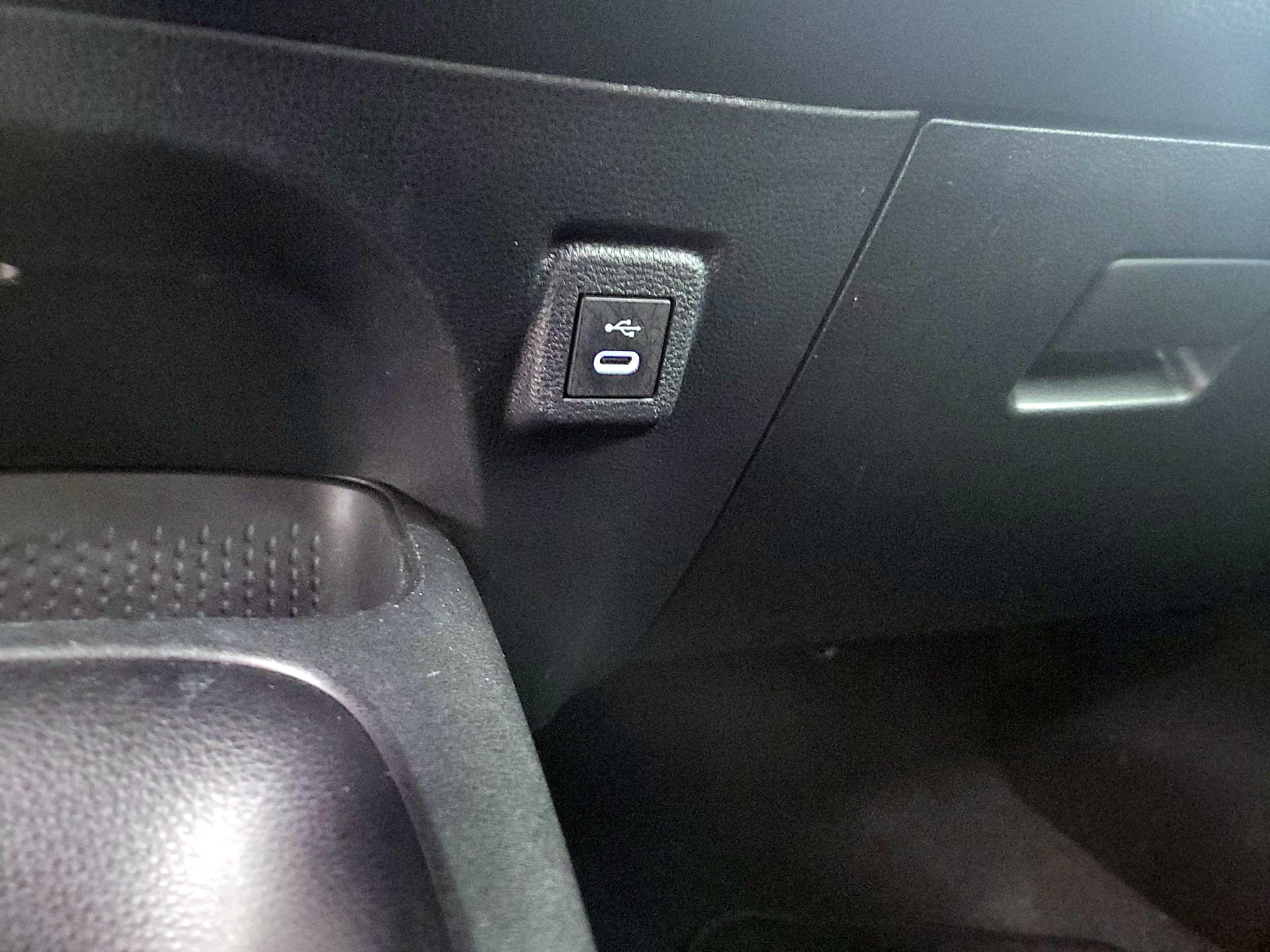 Thumbnail: 2024 Toyota Corolla - 18