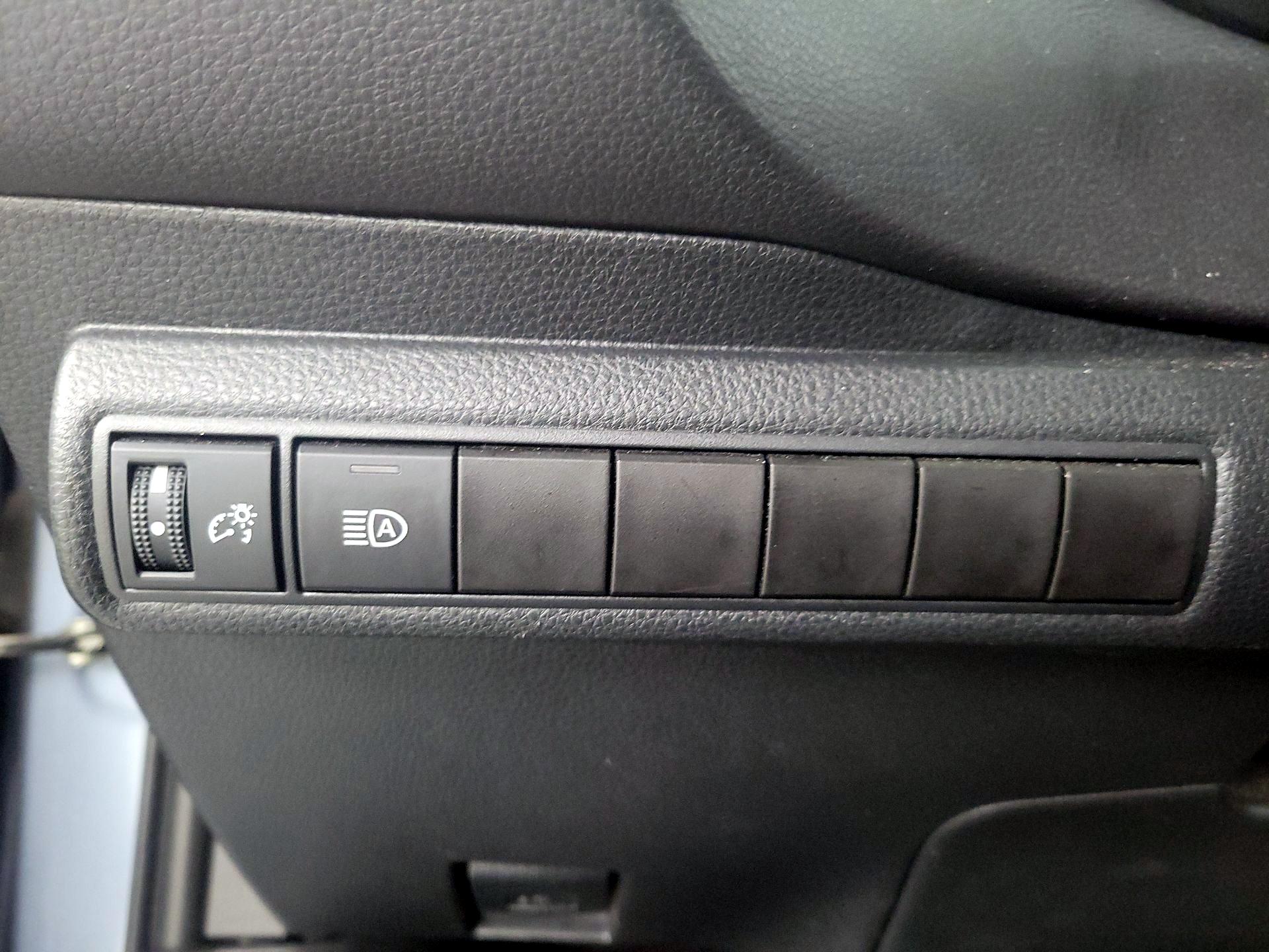 Thumbnail: 2024 Toyota Corolla - 13