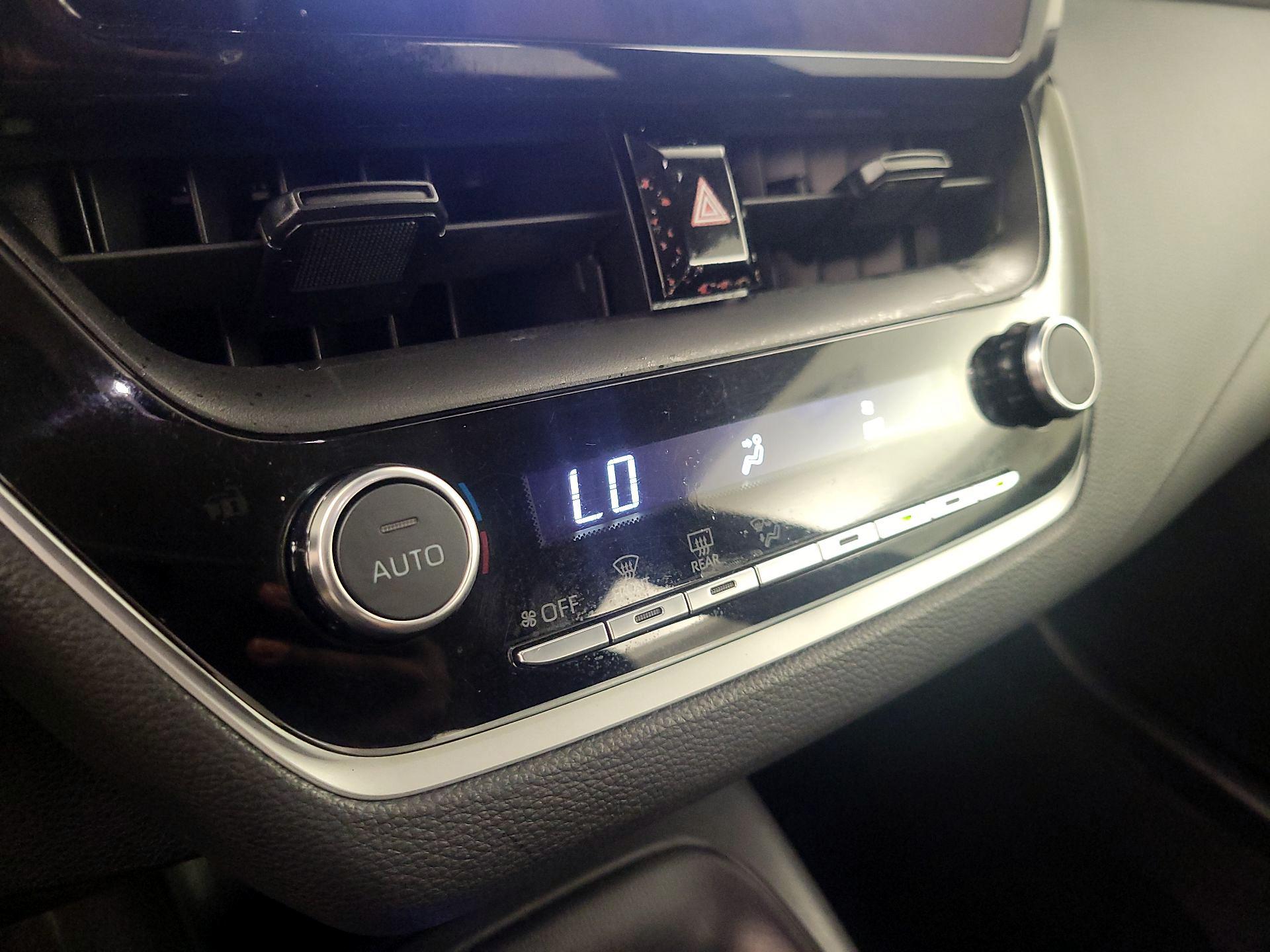 Thumbnail: 2024 Toyota Corolla - 16