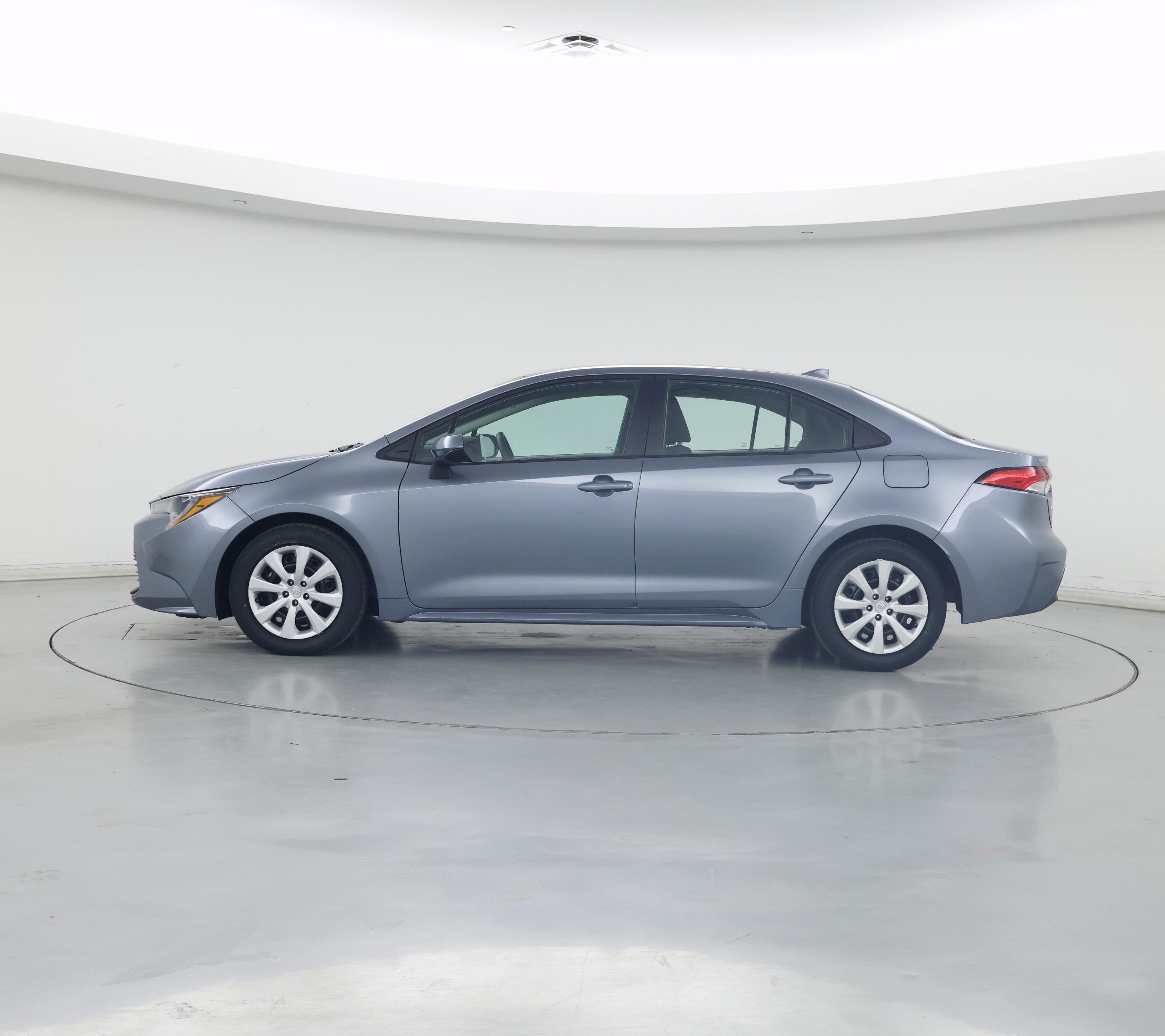 Thumbnail: 2024 Toyota Corolla - 3