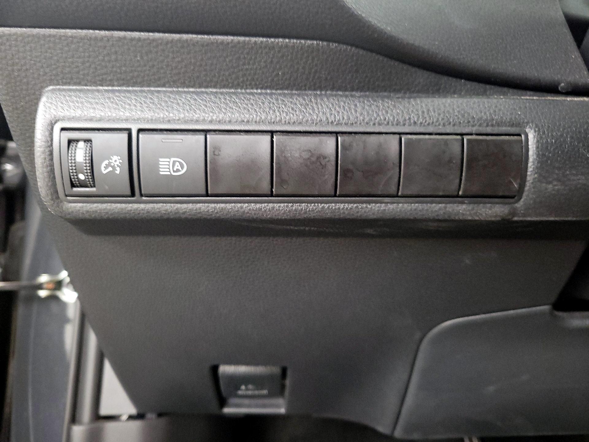 Thumbnail: 2024 Toyota Corolla - 13