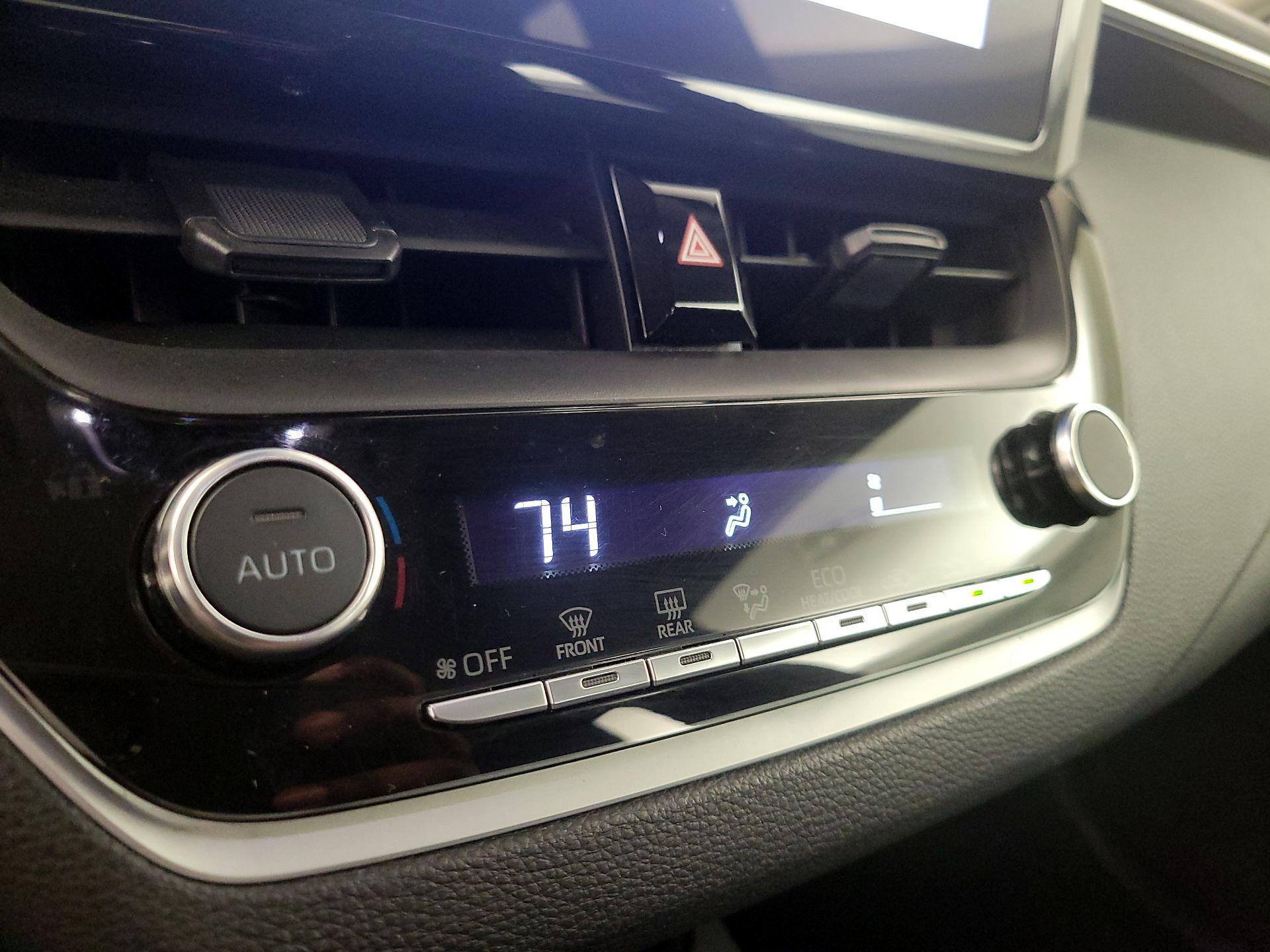 Thumbnail: 2024 Toyota Corolla - 16