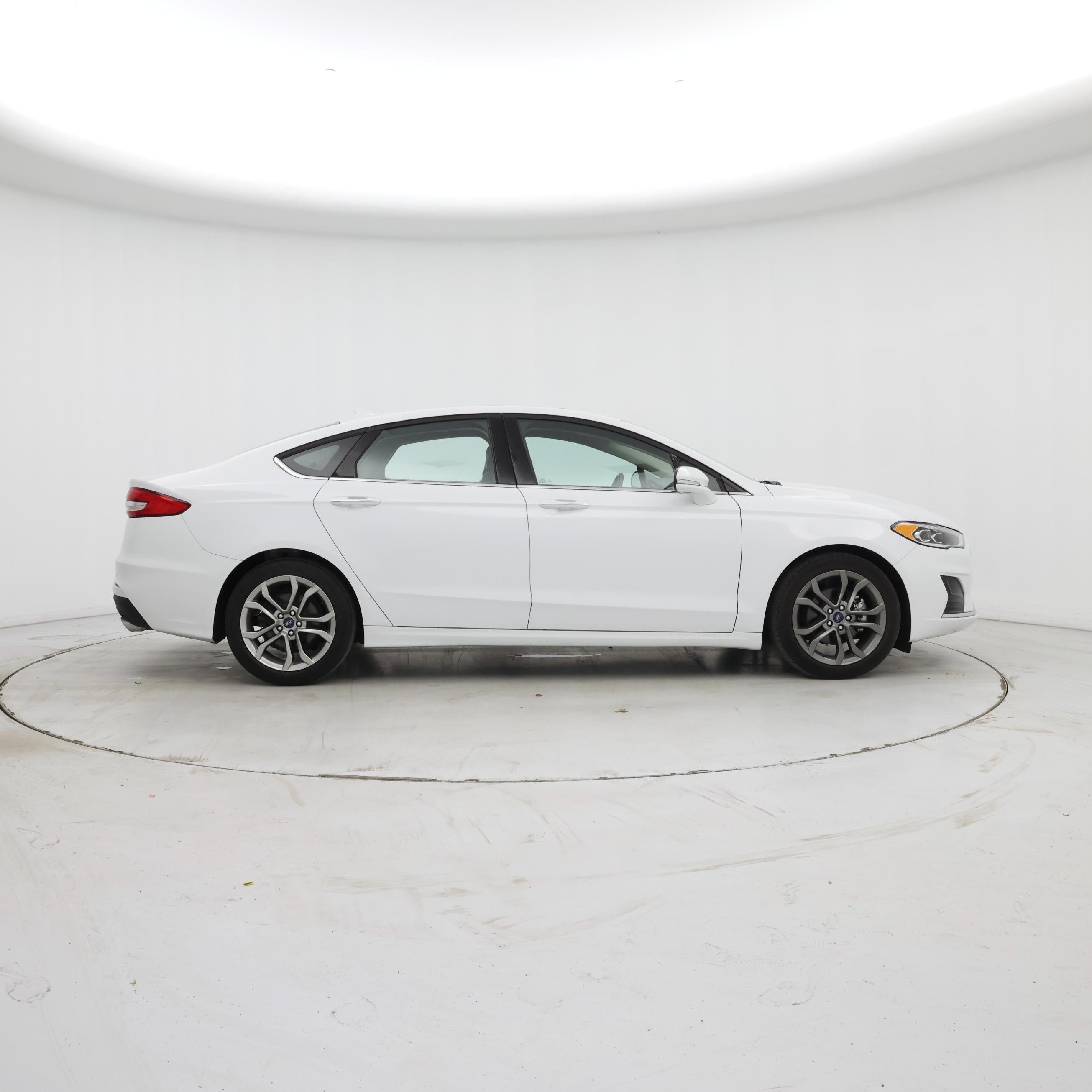 Thumbnail: 2020 Ford Fusion - 7