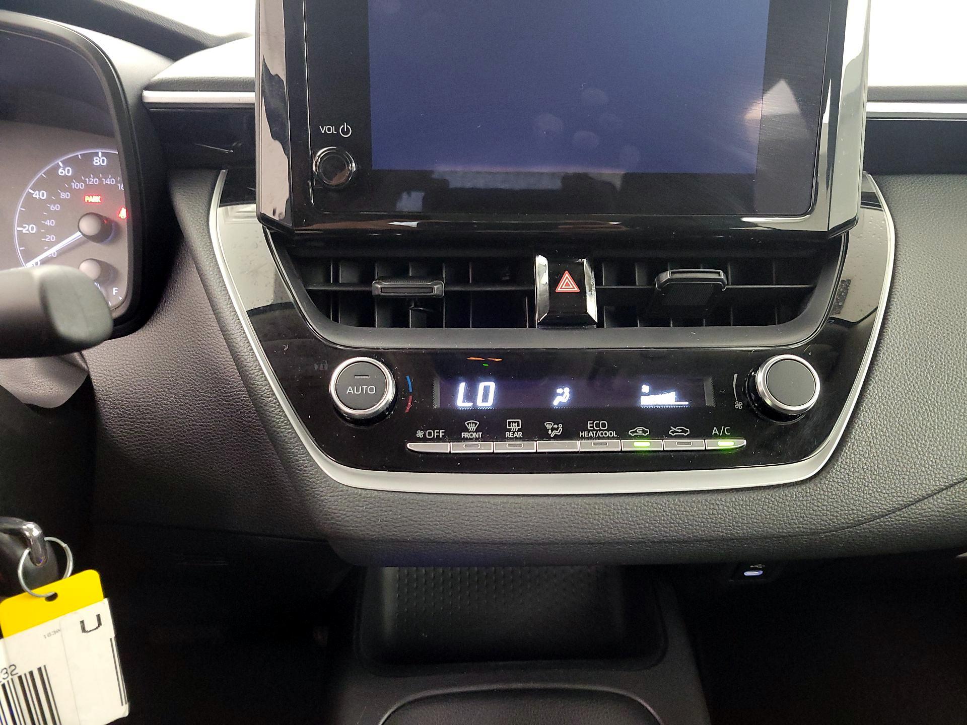 Thumbnail: 2024 Toyota Corolla - 16