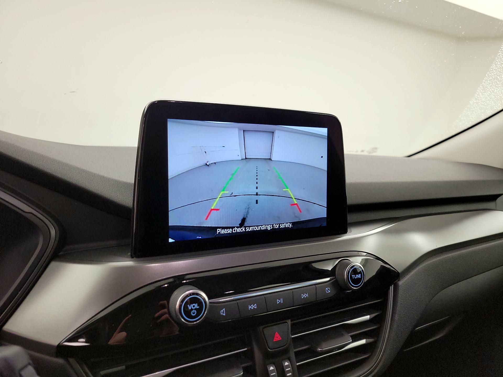 Thumbnail: 2023 Ford Escape - 14