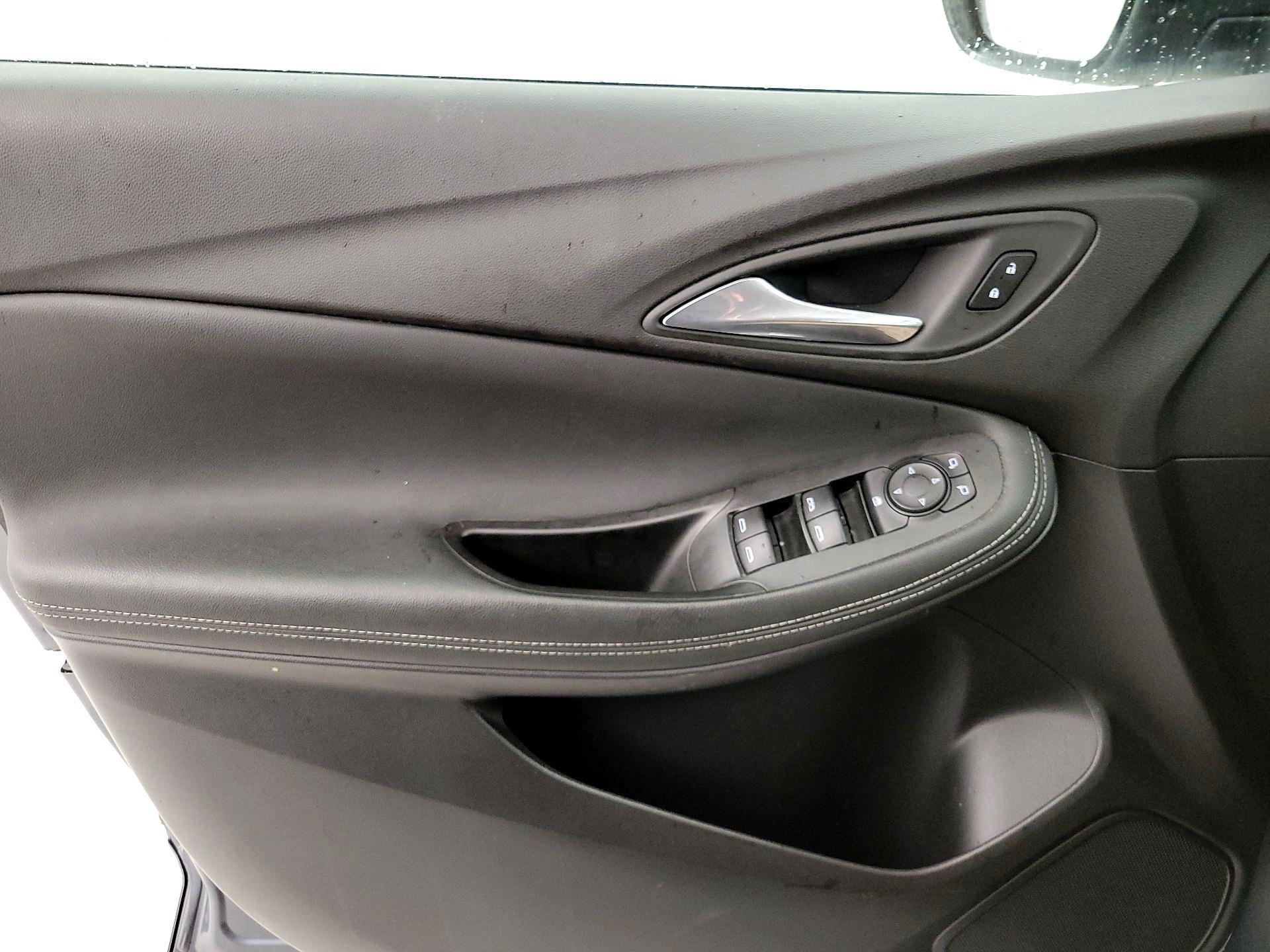 Thumbnail: 2022 Buick Encore GX - 12