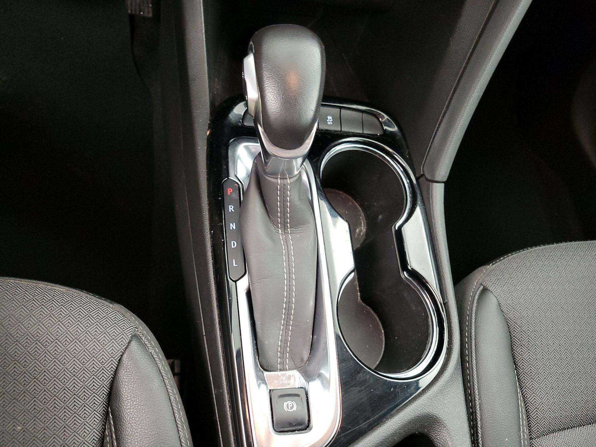 Thumbnail: 2022 Buick Encore GX - 17