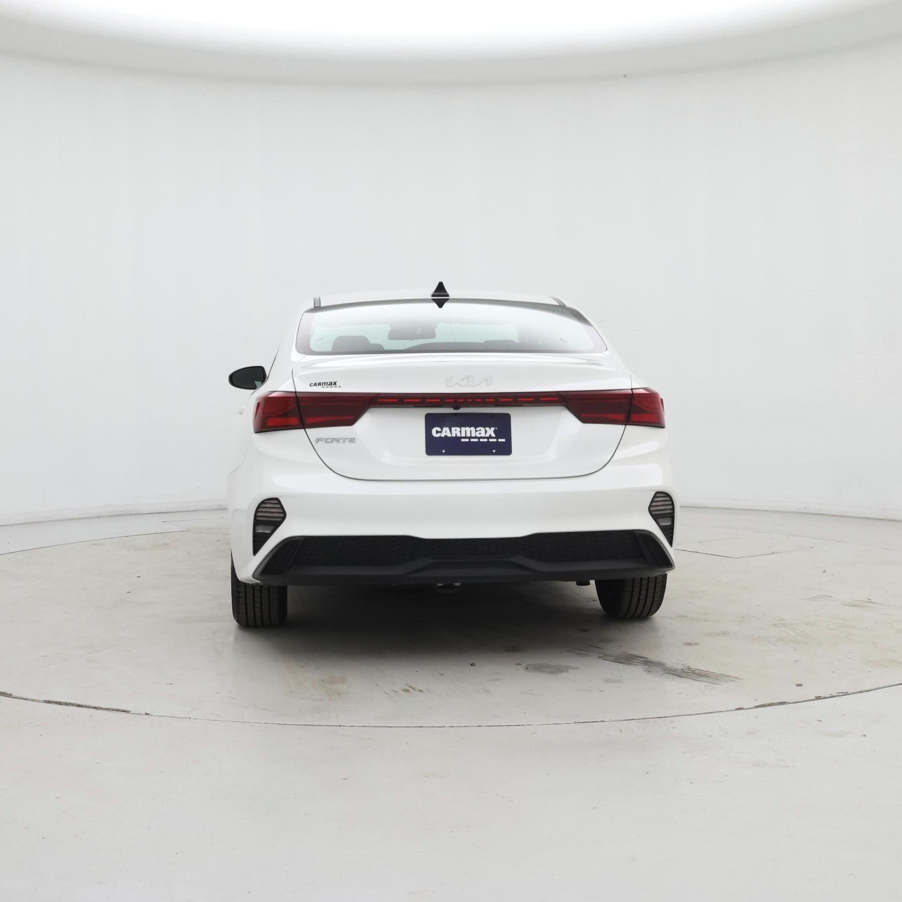 Thumbnail: 2024 Kia Forte - 6