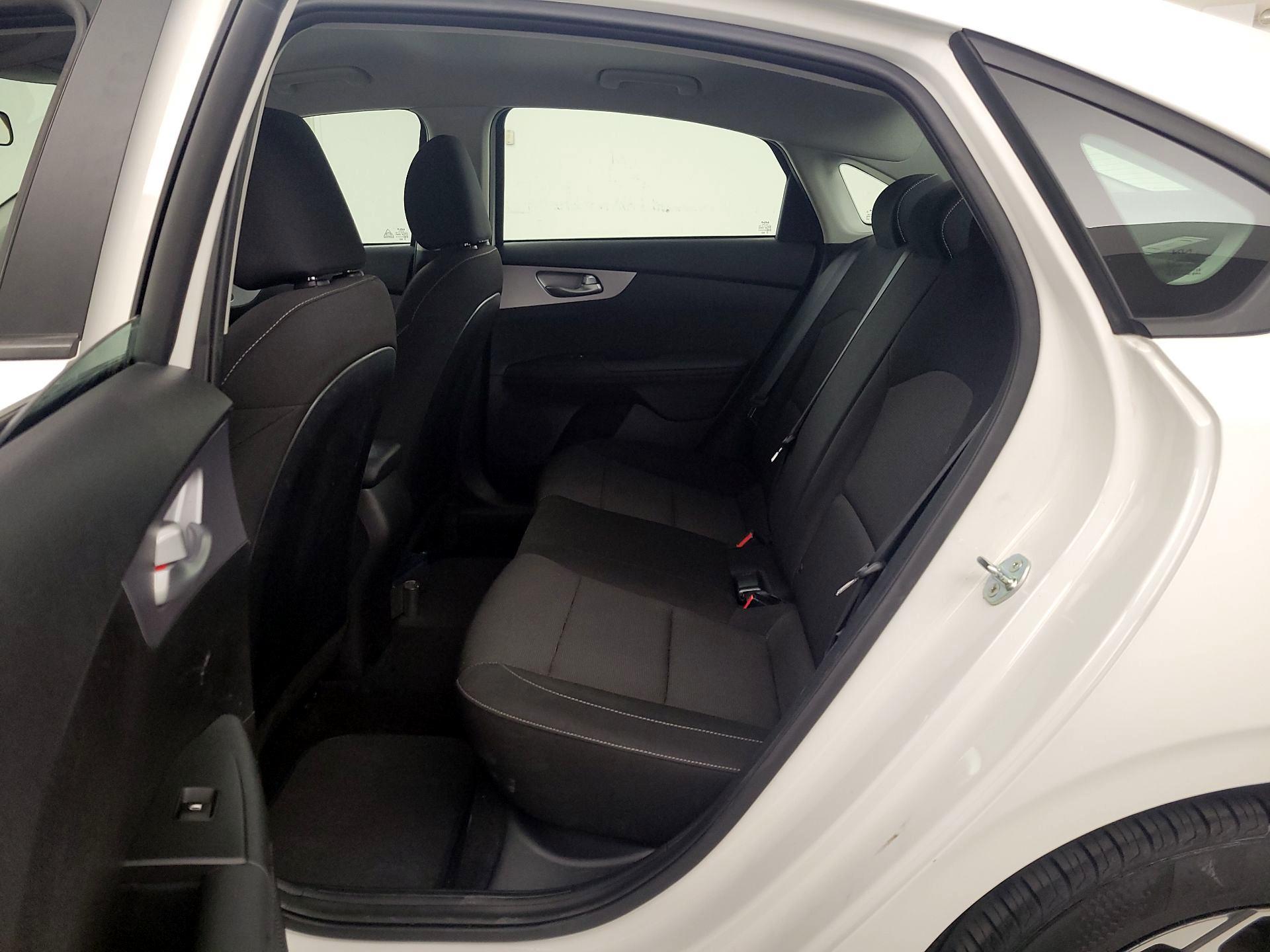 Thumbnail: 2024 Kia Forte - 19