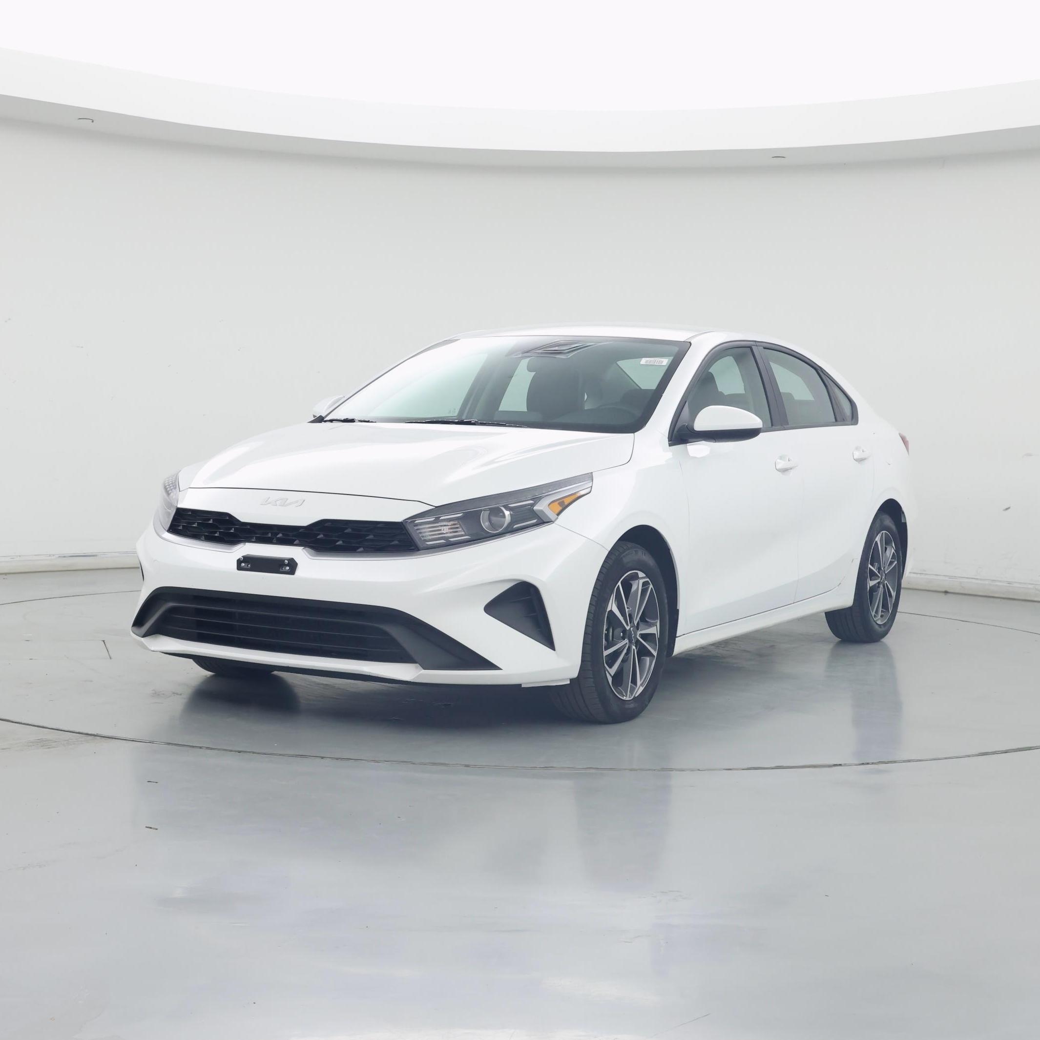 Thumbnail: 2024 Kia Forte - 4