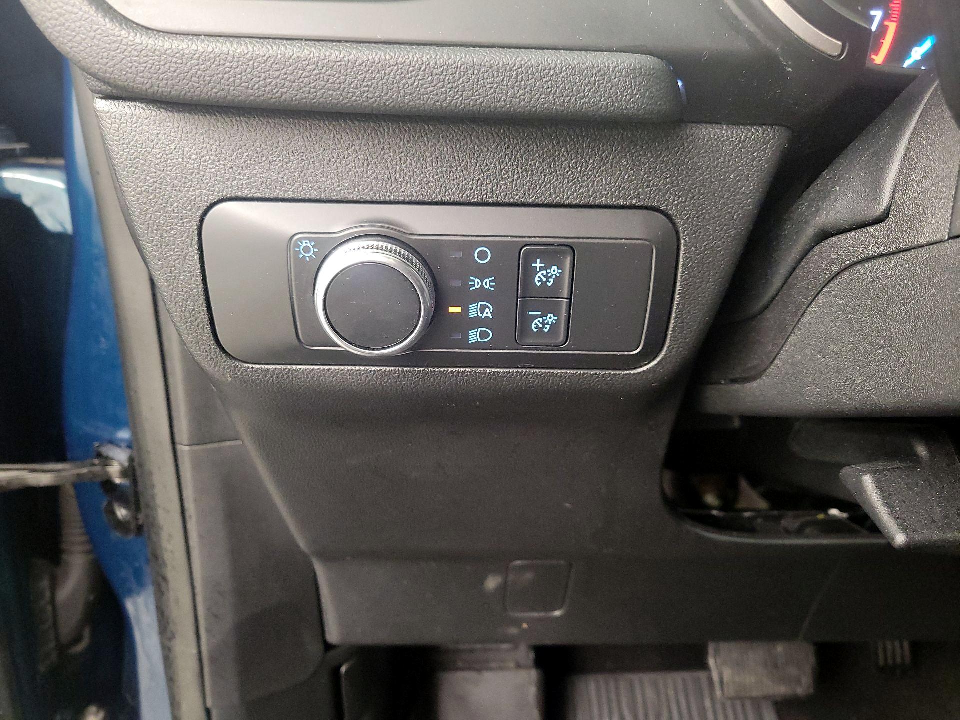 Thumbnail: 2020 Ford Escape - 13