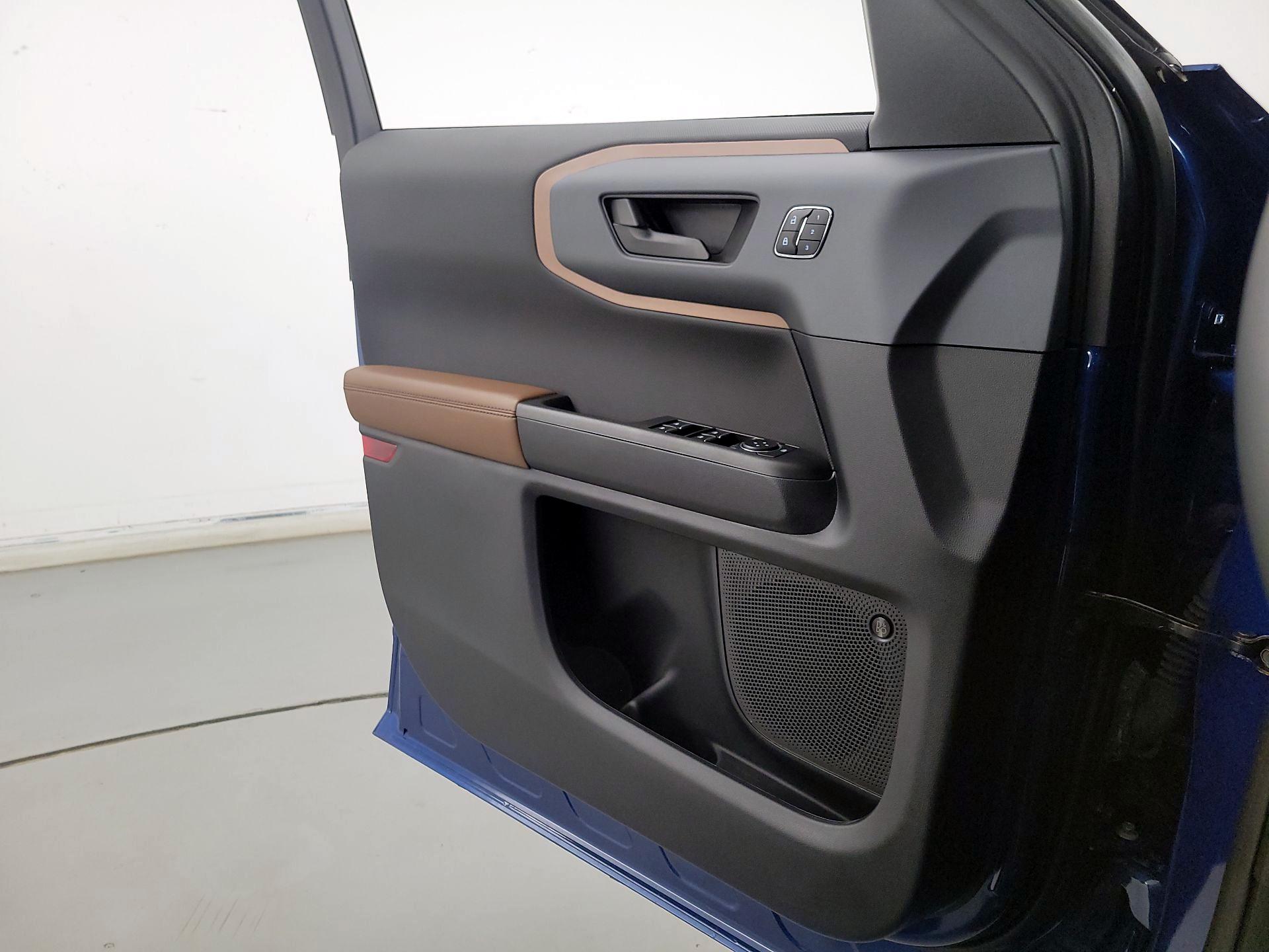 Thumbnail: 2024 Ford Bronco Sport - 12