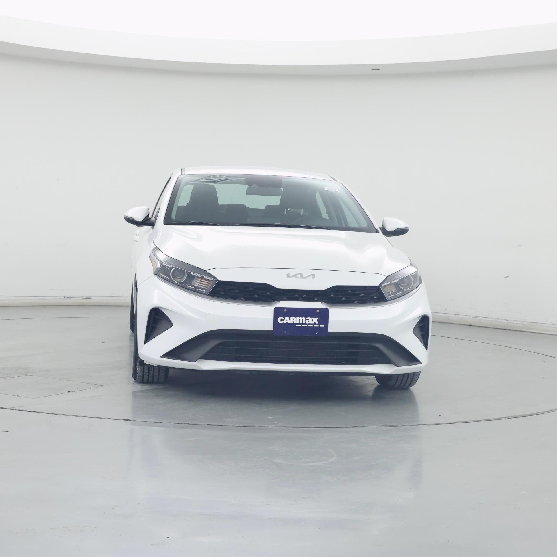 Thumbnail: 2023 Kia Forte - 5