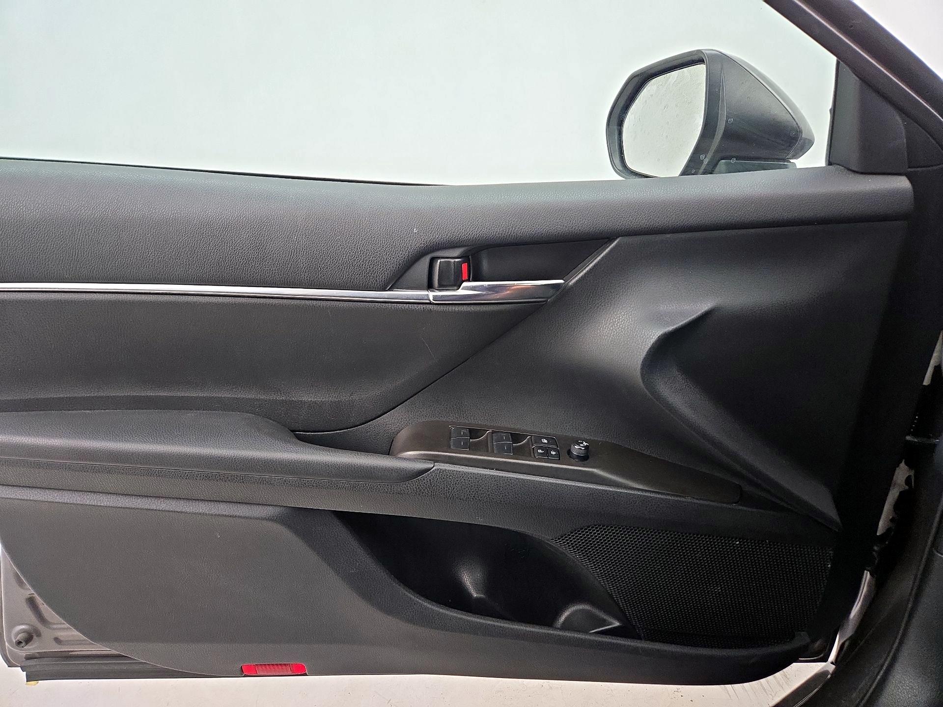 Thumbnail: 2024 Toyota Camry - 12