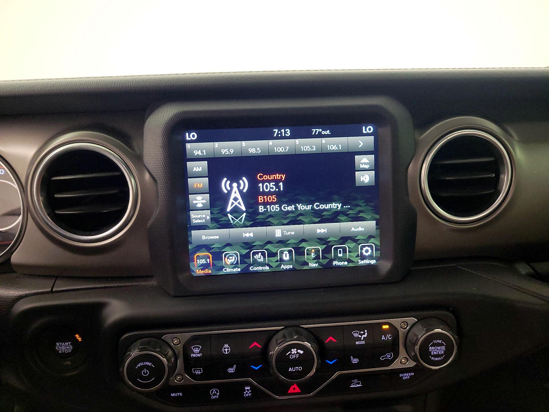 Thumbnail: 2021 Jeep Gladiator - 16