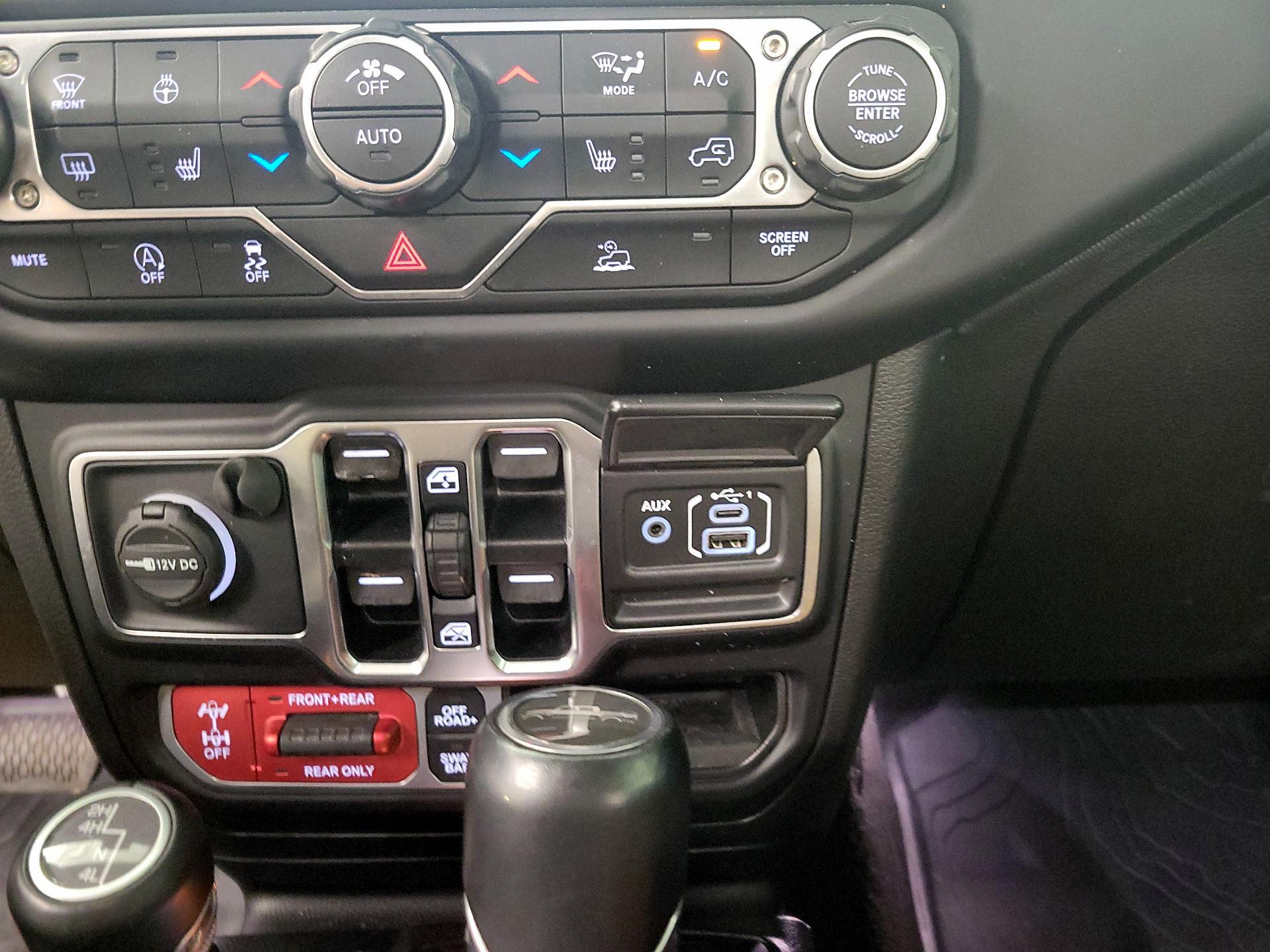 Thumbnail: 2021 Jeep Gladiator - 19