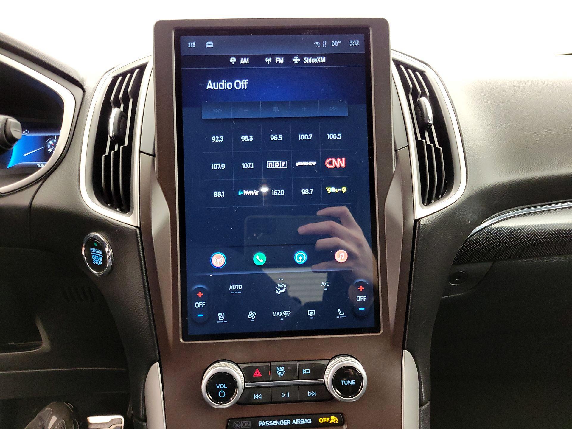 Thumbnail: 2021 Ford Edge - 16