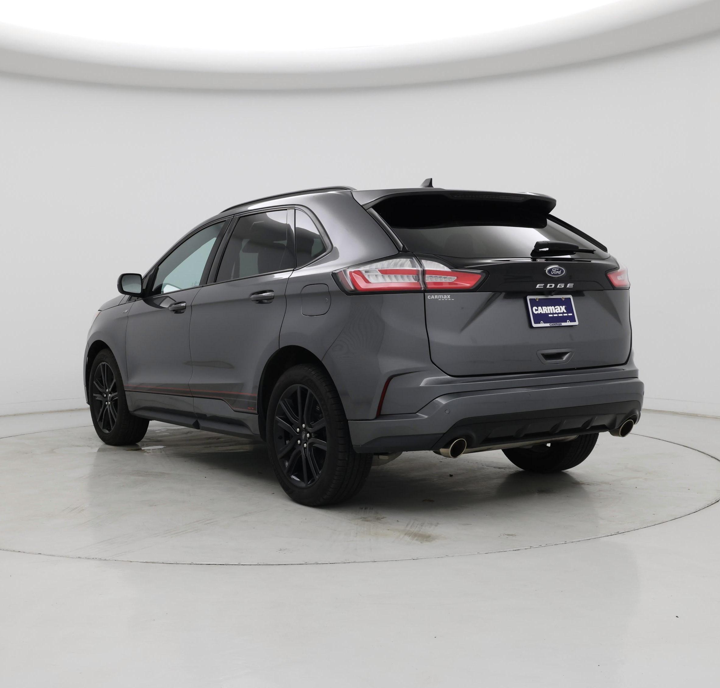 Thumbnail: 2021 Ford Edge - 2