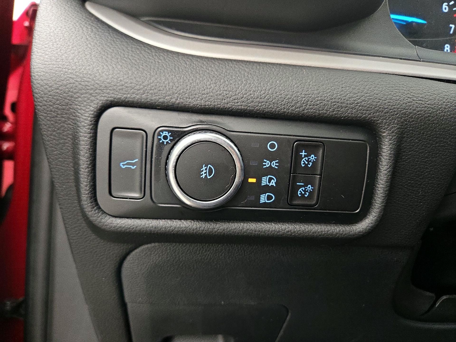 Thumbnail: 2023 Ford Explorer - 13