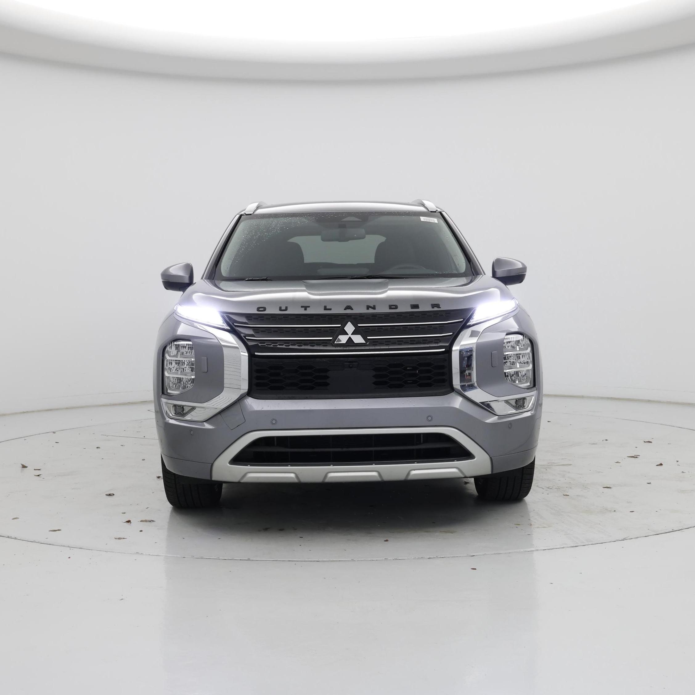 Thumbnail: 2023 Mitsubishi Outlander - 5