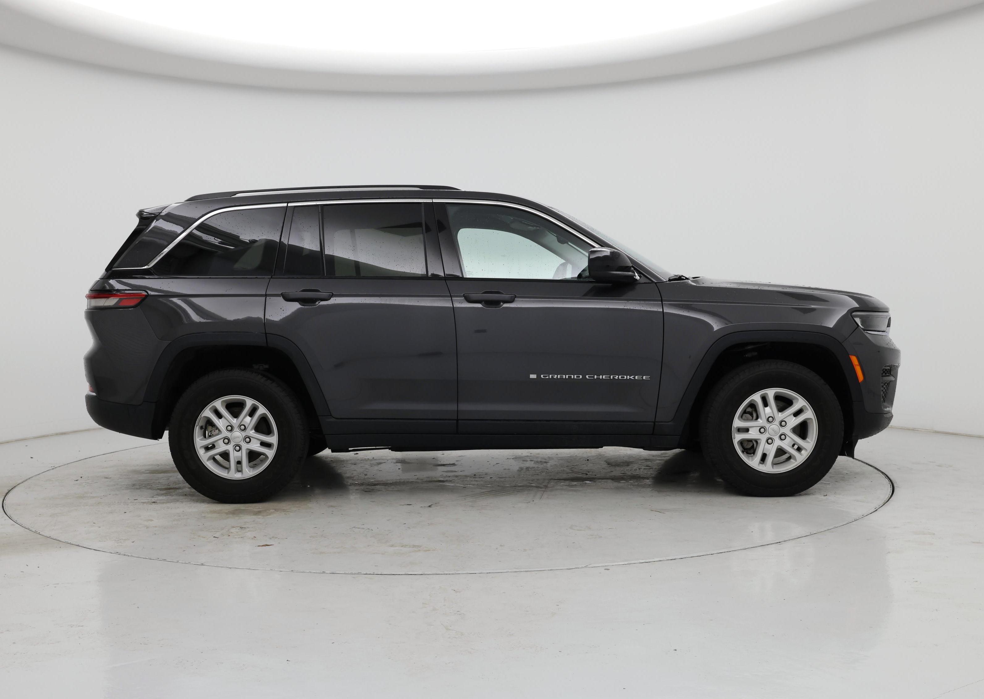 Thumbnail: 2023 Jeep Grand Cherokee - 7