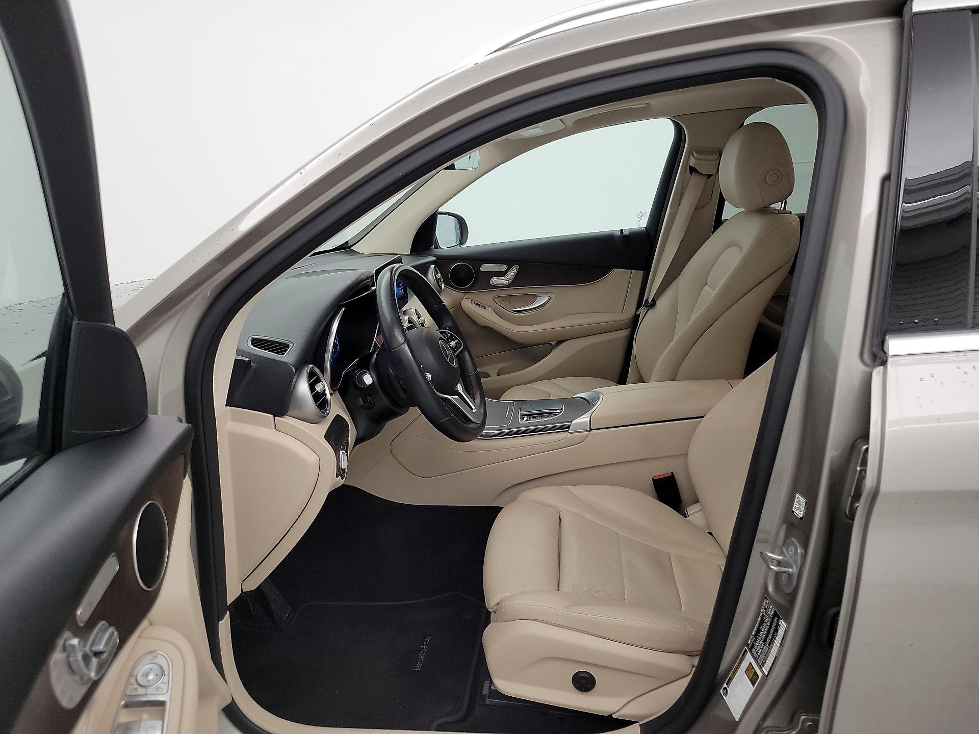 Thumbnail: 2021 Mercedes-Benz GLC - 11