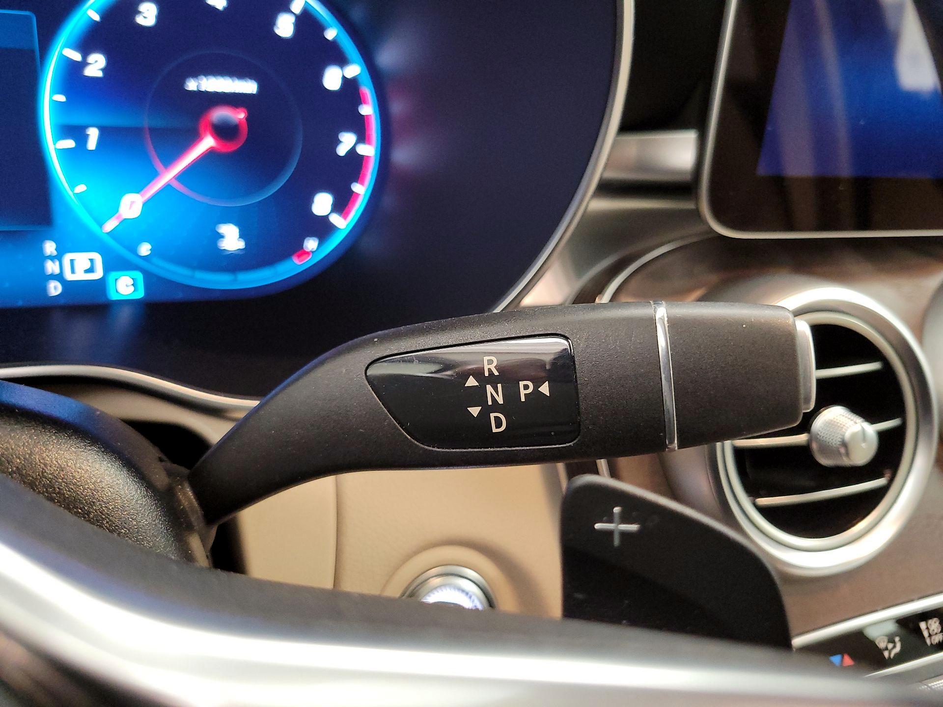 Thumbnail: 2021 Mercedes-Benz GLC - 17