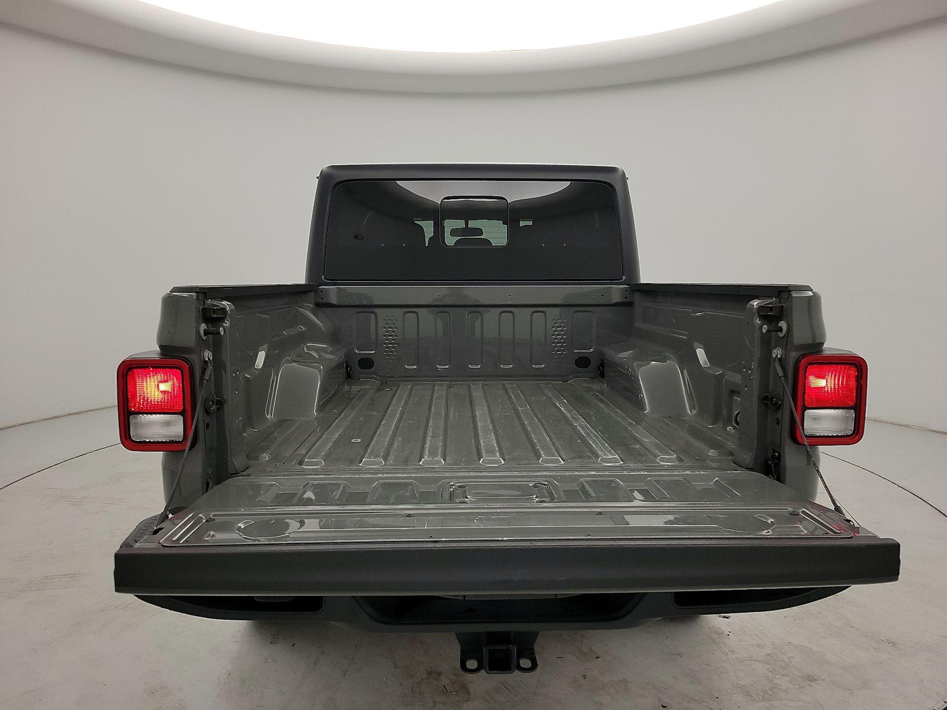 Thumbnail: 2021 Jeep Gladiator - 20