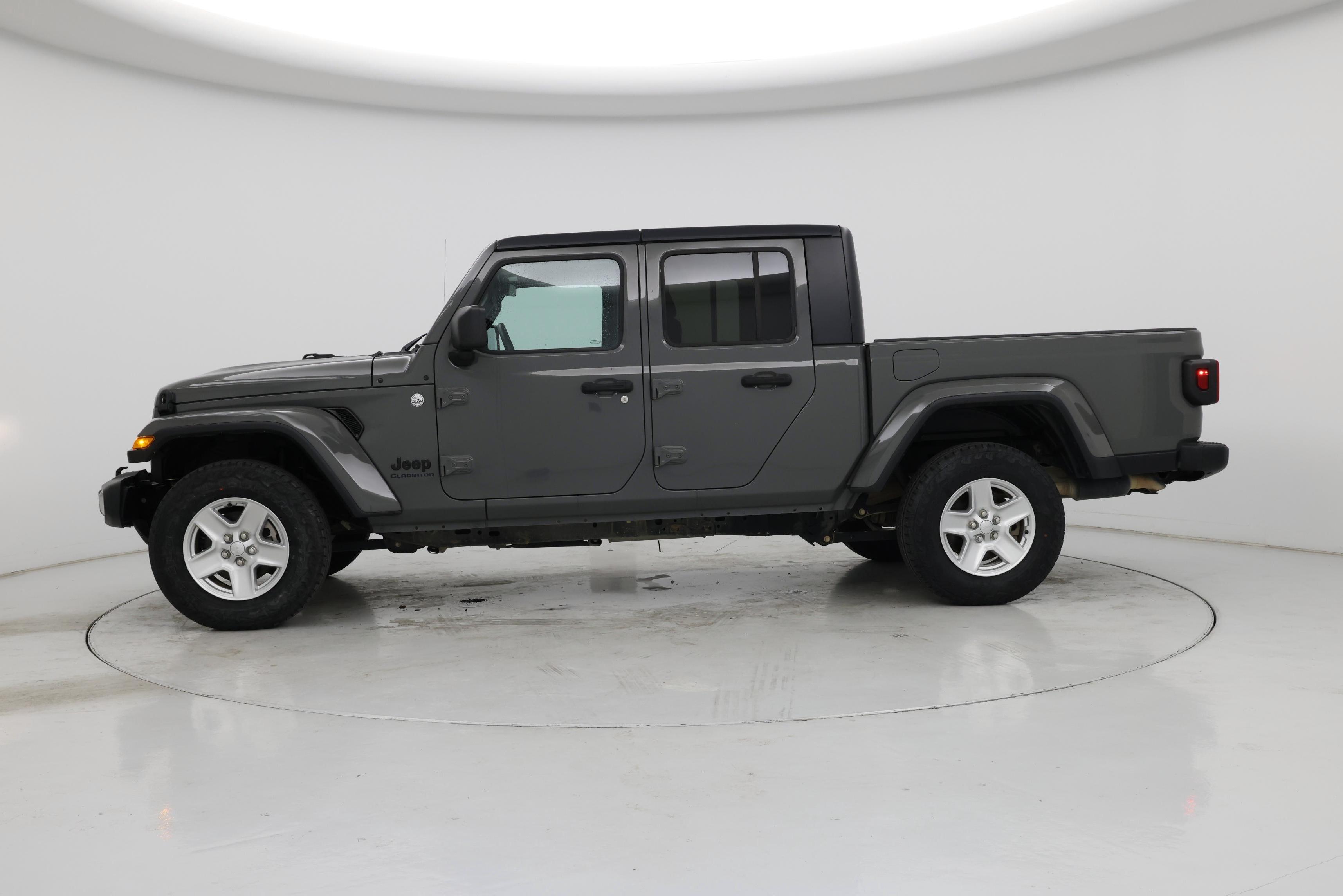Thumbnail: 2021 Jeep Gladiator - 3
