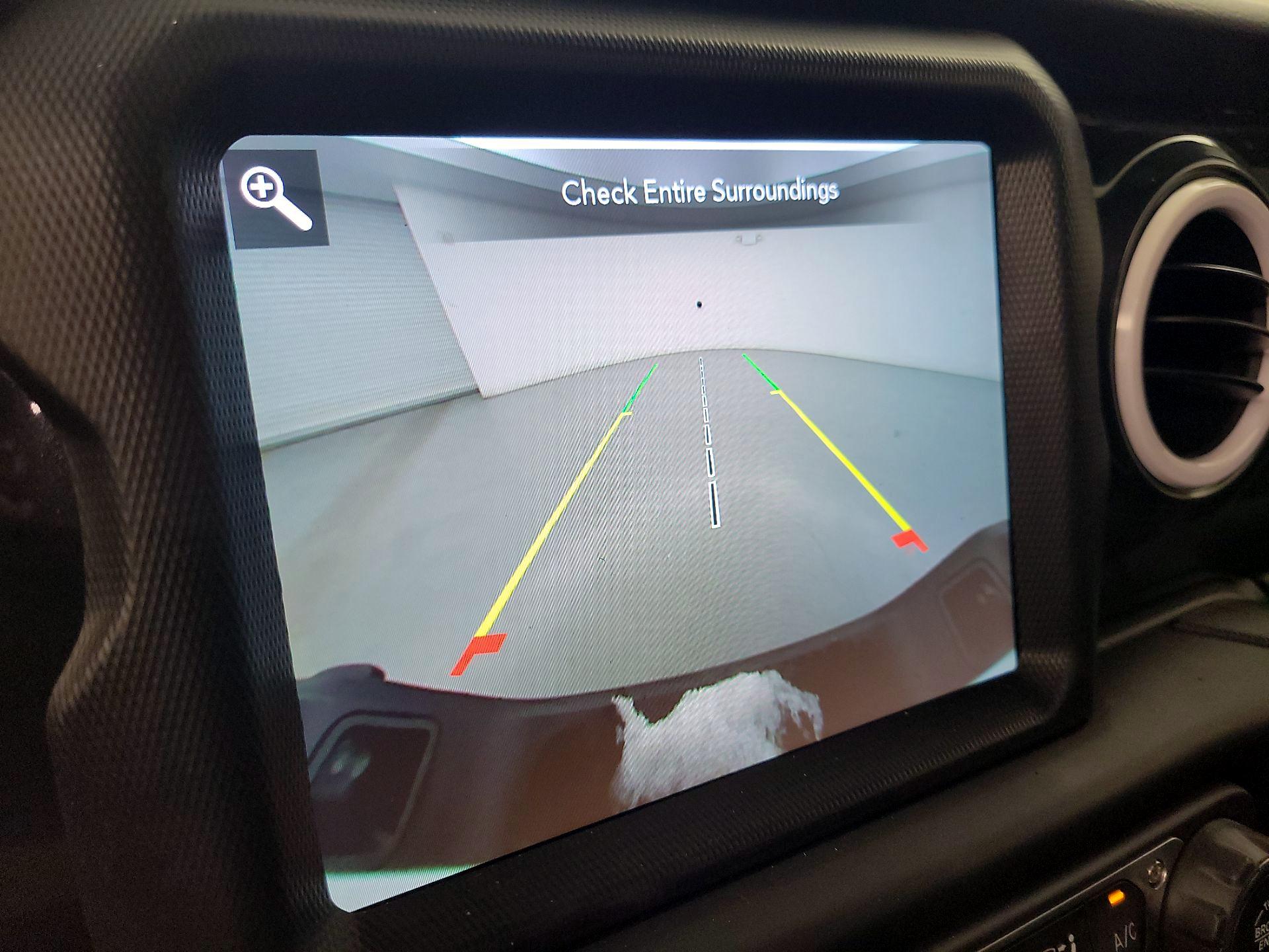 Thumbnail: 2022 Jeep Gladiator - 15