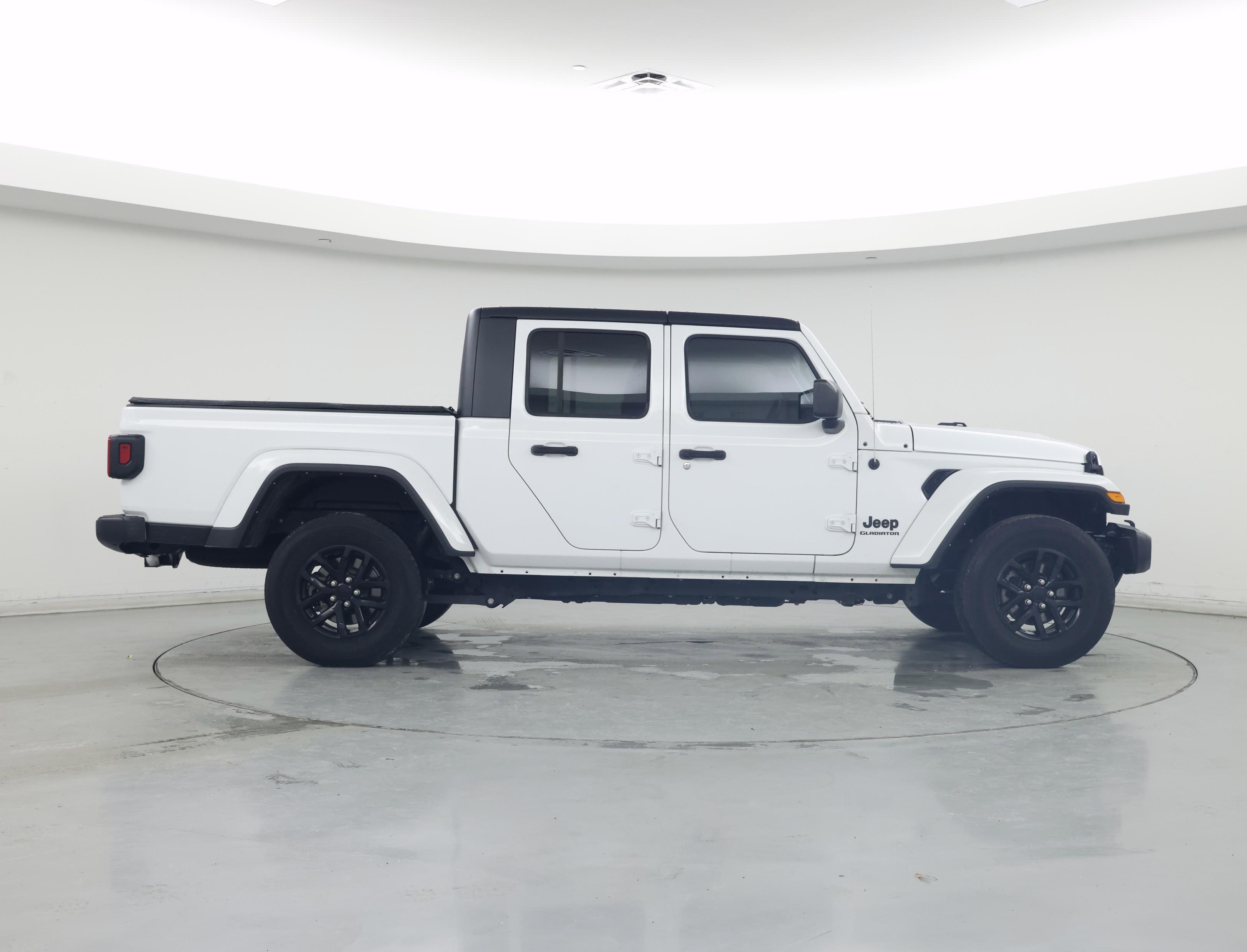 Thumbnail: 2022 Jeep Gladiator - 7