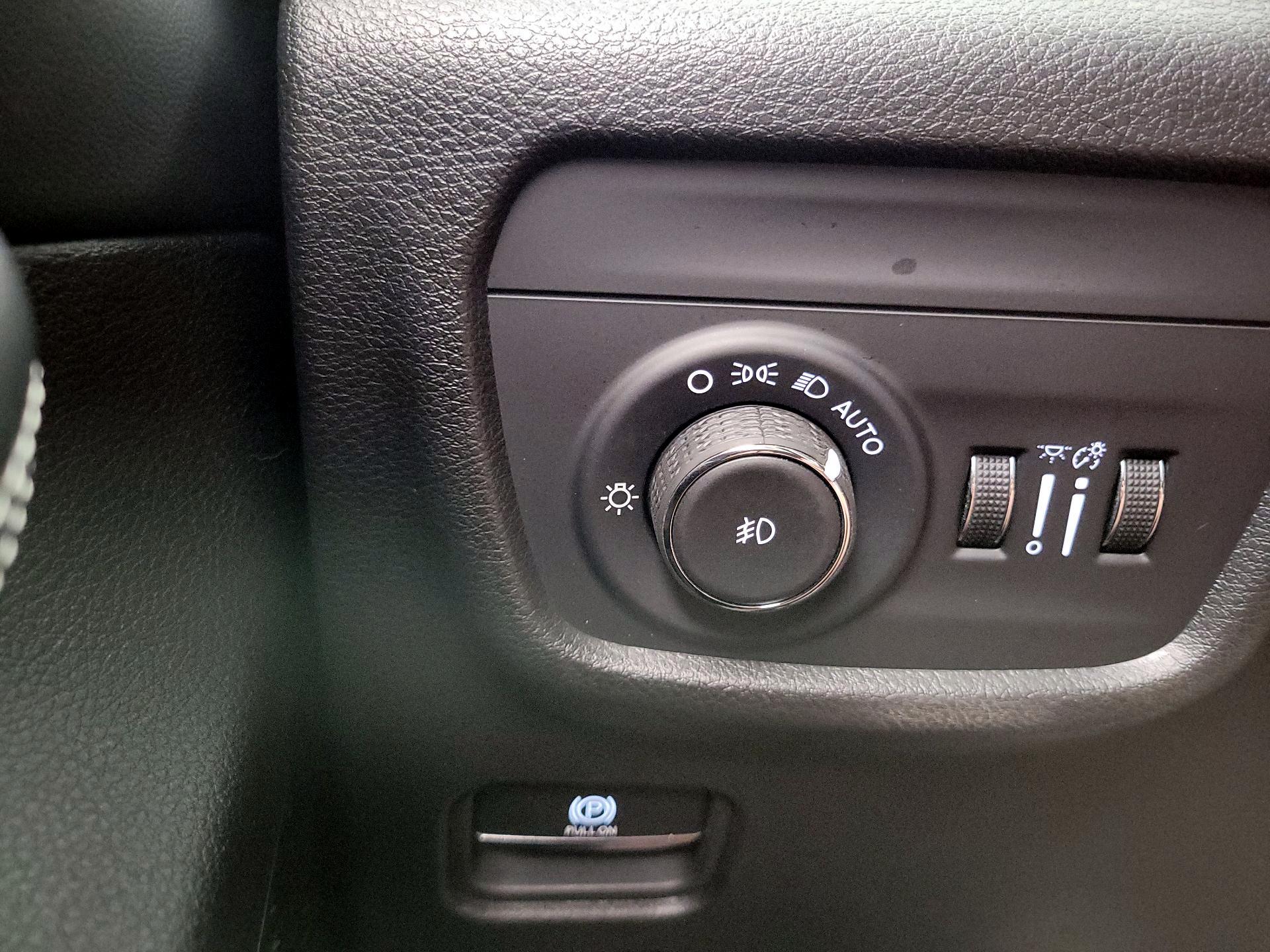 Thumbnail: 2023 Jeep Grand Cherokee - 13