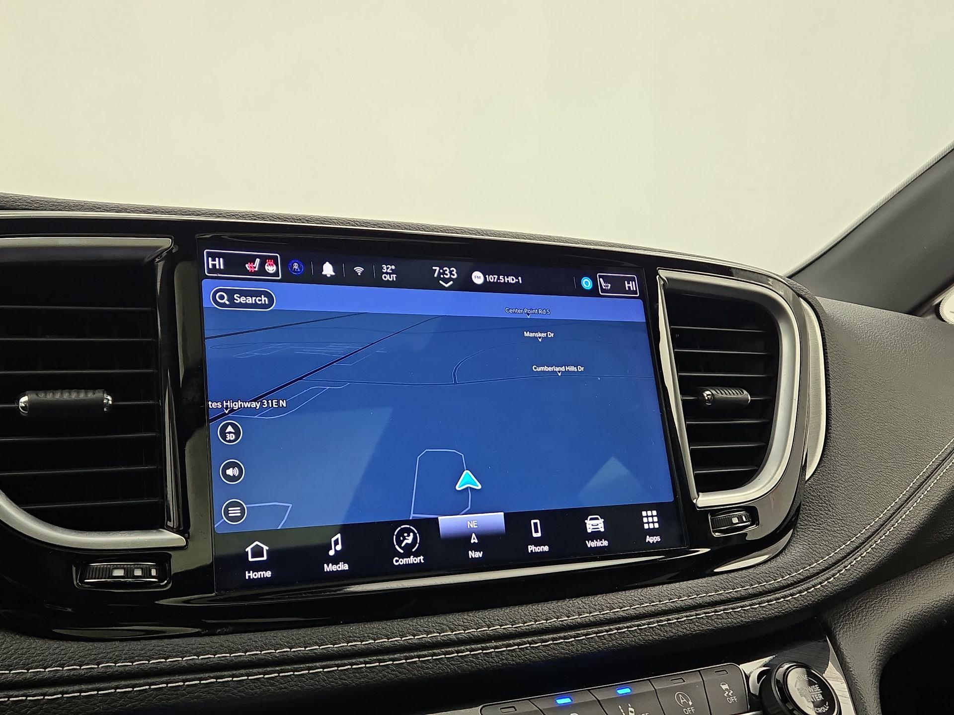 Thumbnail: 2022 Chrysler Pacifica - 14