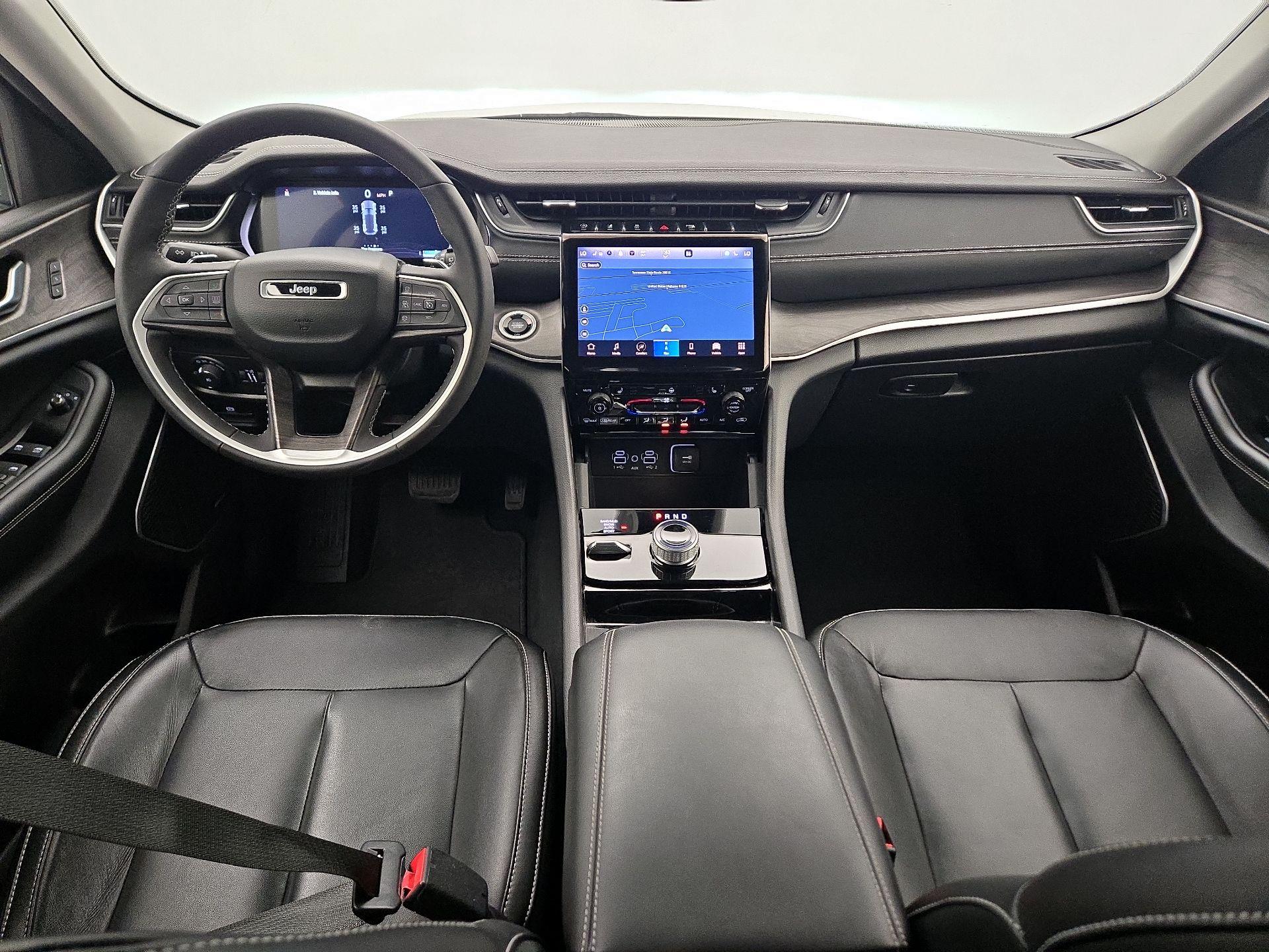 Thumbnail: 2023 Jeep Grand Cherokee - 9