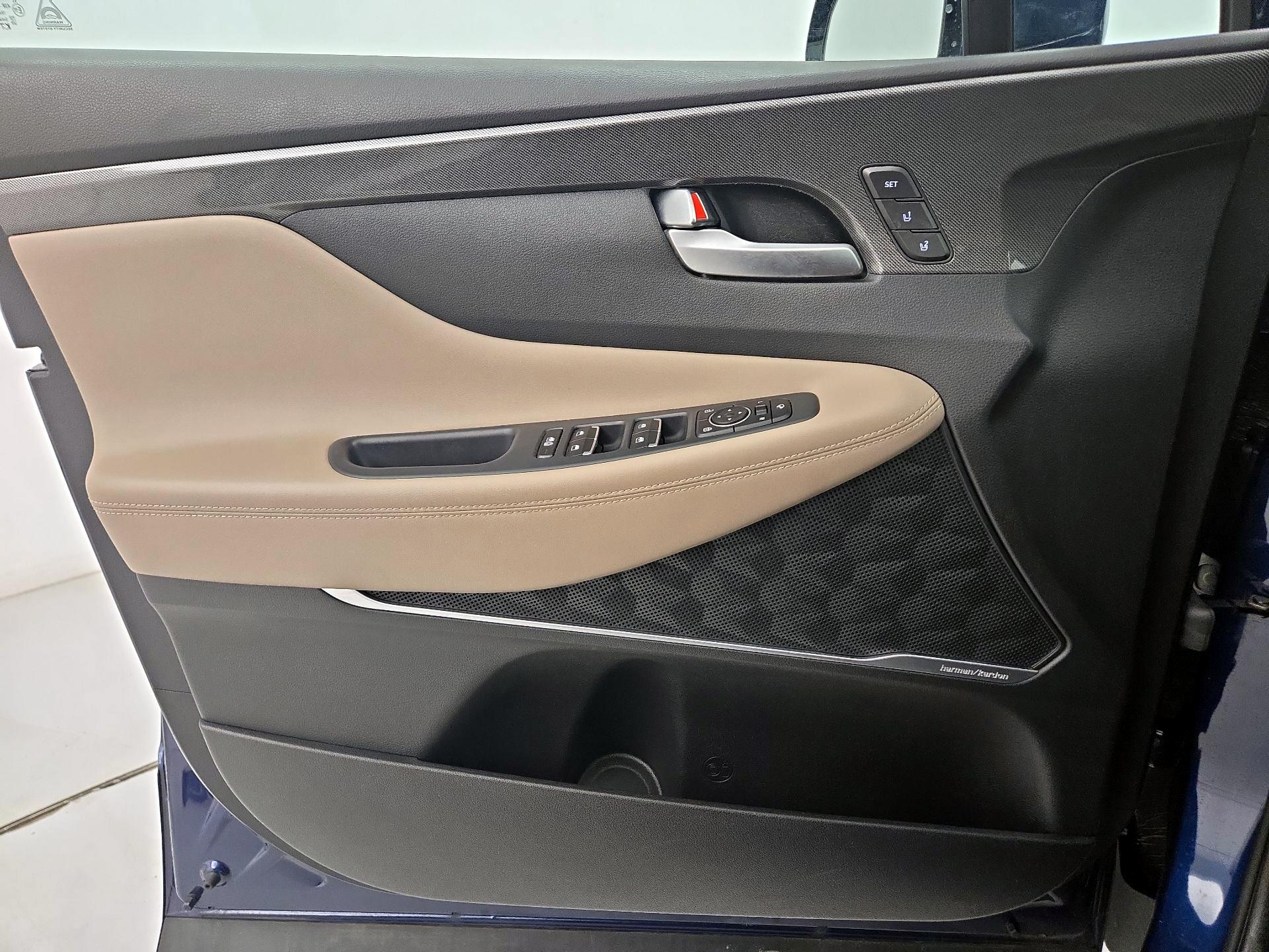 Thumbnail: 2023 Hyundai Santa Fe - 12