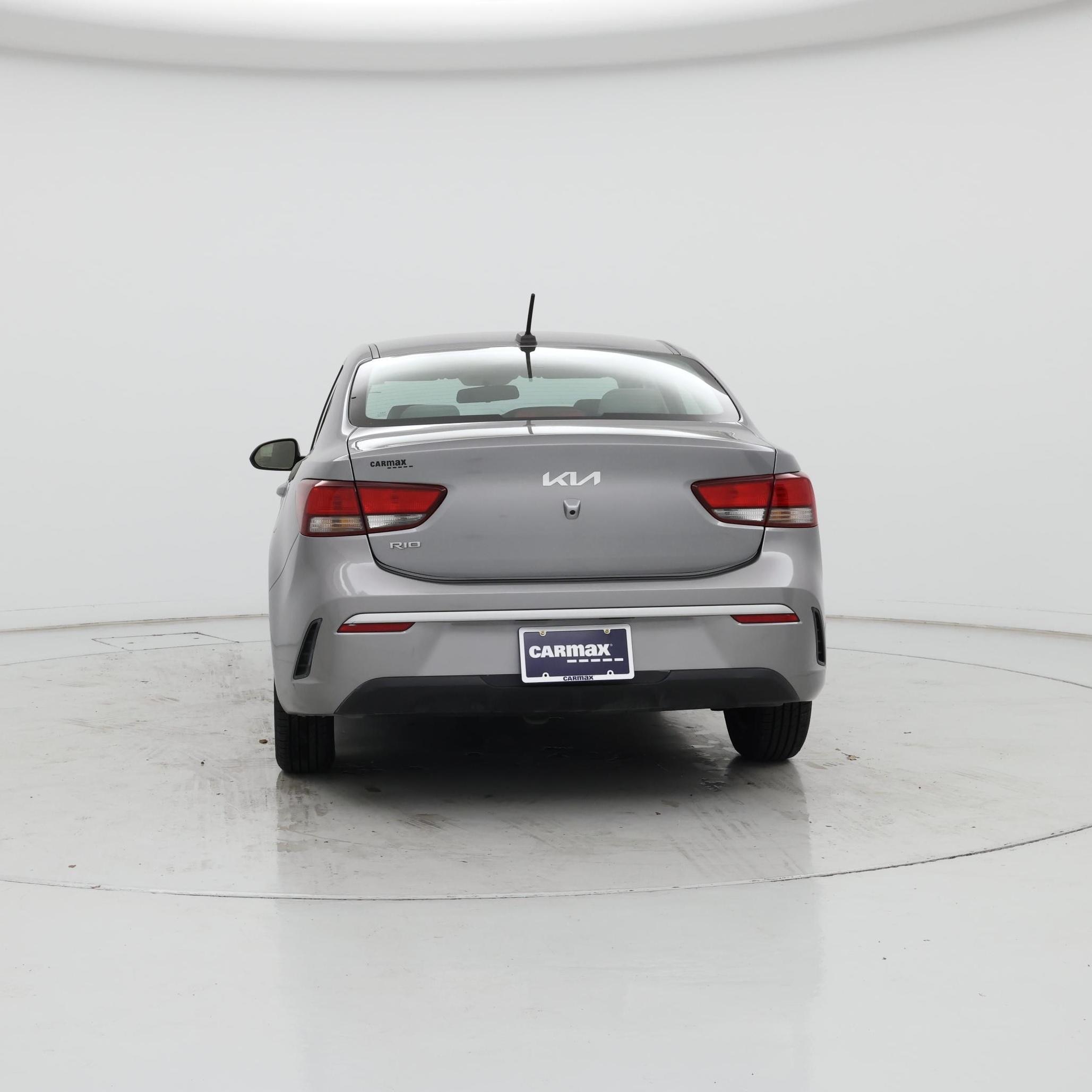 Thumbnail: 2022 Kia Rio - 6