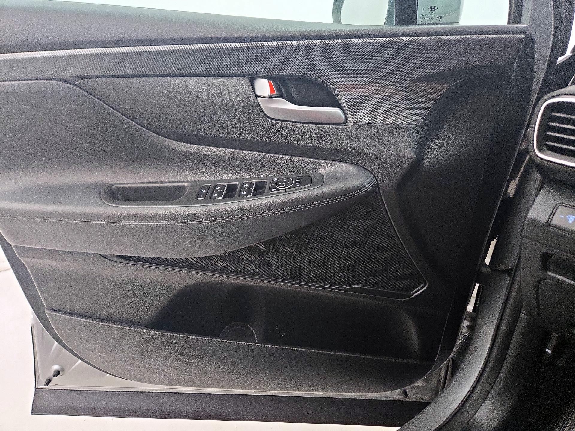 Thumbnail: 2021 Hyundai Santa Fe - 12