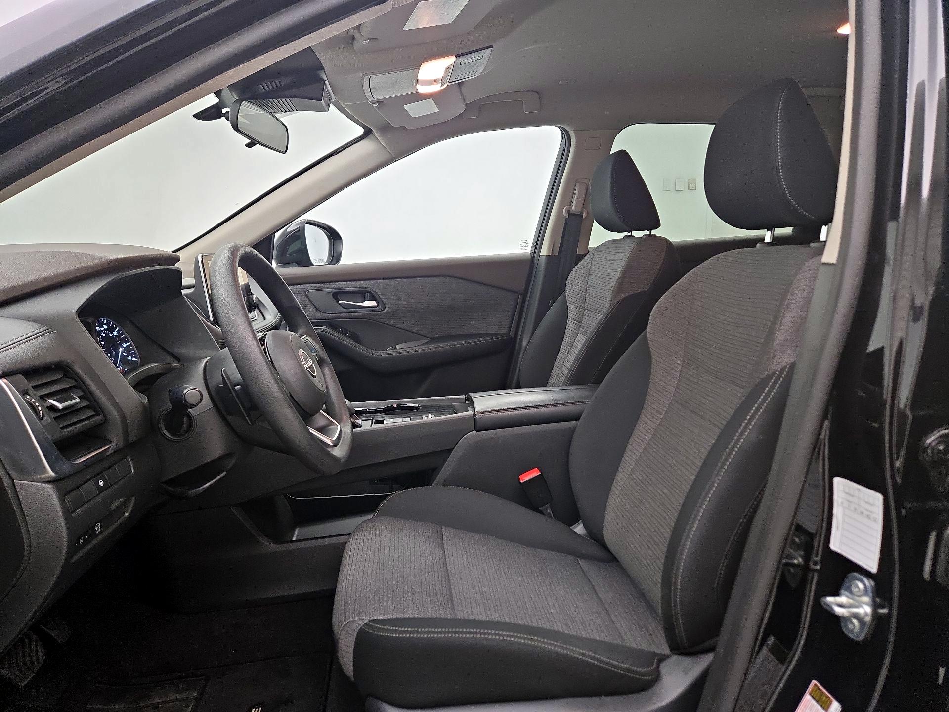 Thumbnail: 2023 Nissan Rogue - 11