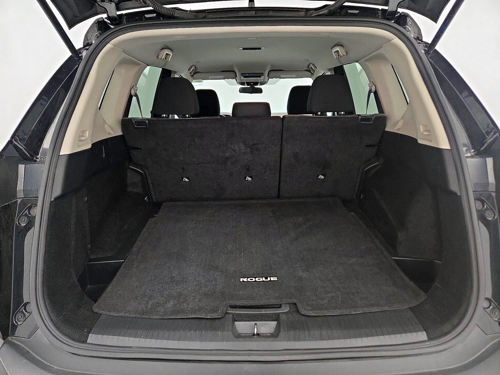 Thumbnail: 2023 Nissan Rogue - 20